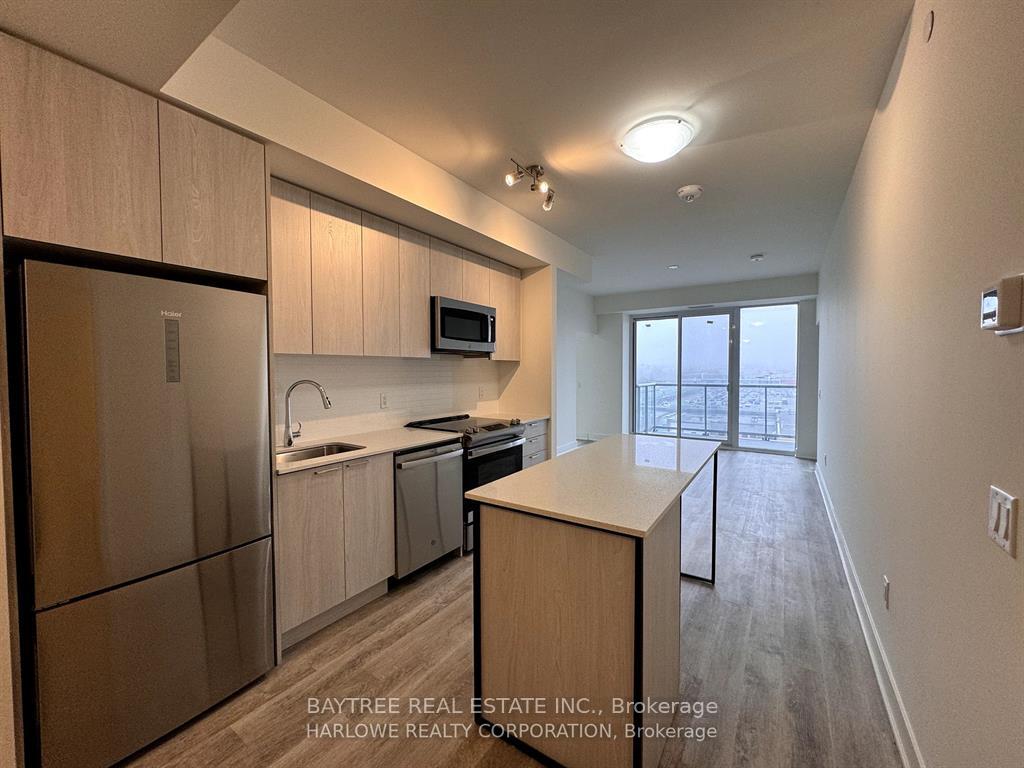 Photo 2 of Unit 605, 185 Deerfield Road, Newmarket, Central Newmarket — HOMEH