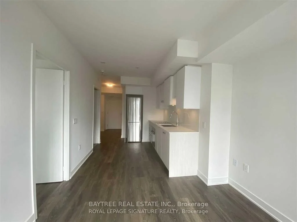 Photo 2 of Unit 2011, 195 Redpath Avenue, Toronto, Mount Pleasant West — HOMEH
