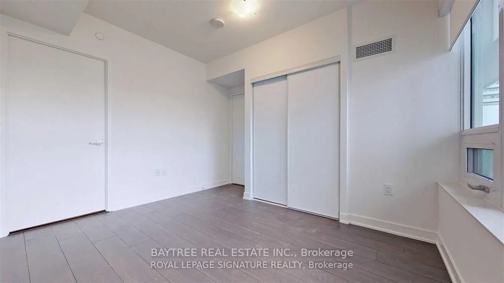 Photo 7 of Unit 2011, 195 Redpath Avenue, Toronto, Mount Pleasant West — HOMEH