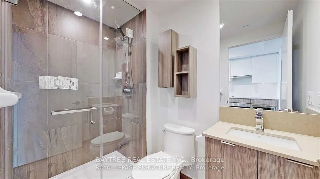 Photo 11 of Unit 2011, 195 Redpath Avenue, Toronto, Mount Pleasant West — HOMEH