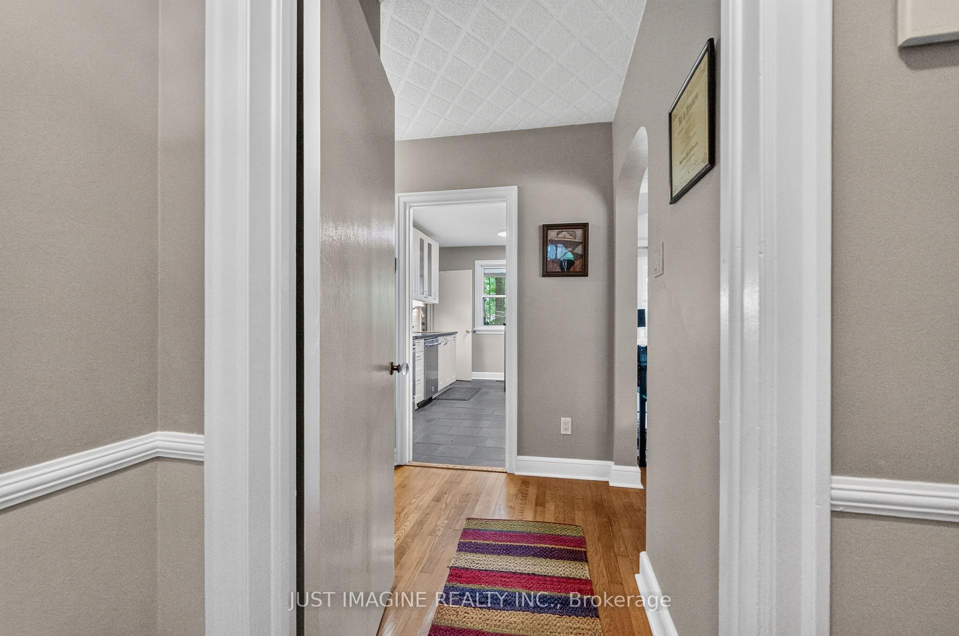 Photo 4 of 2124 Knightsbridge Road, Ottawa, Carlingwood — HOMEH