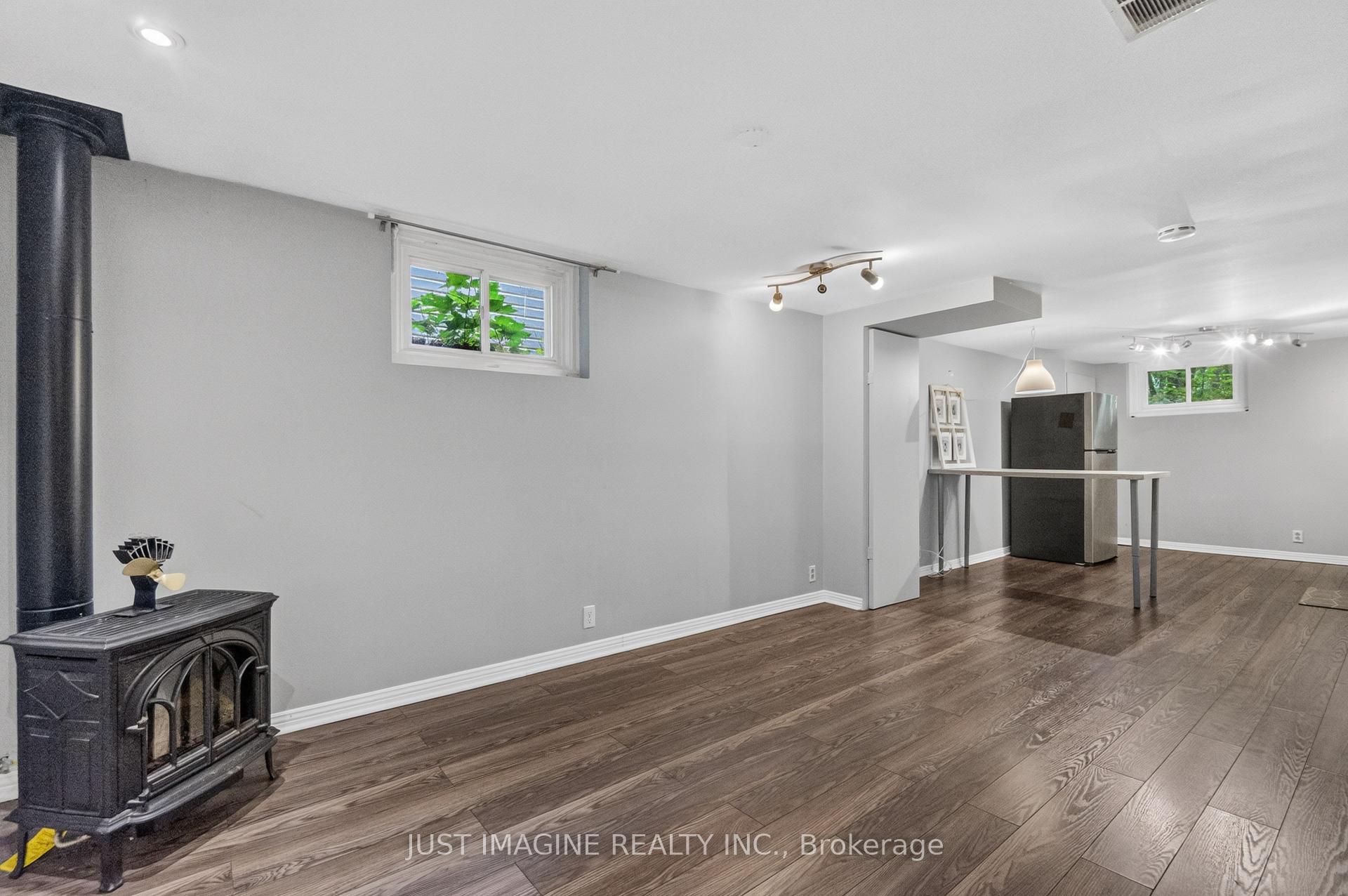 Photo 26 of 2124 Knightsbridge Road, Ottawa, Carlingwood — HOMEH