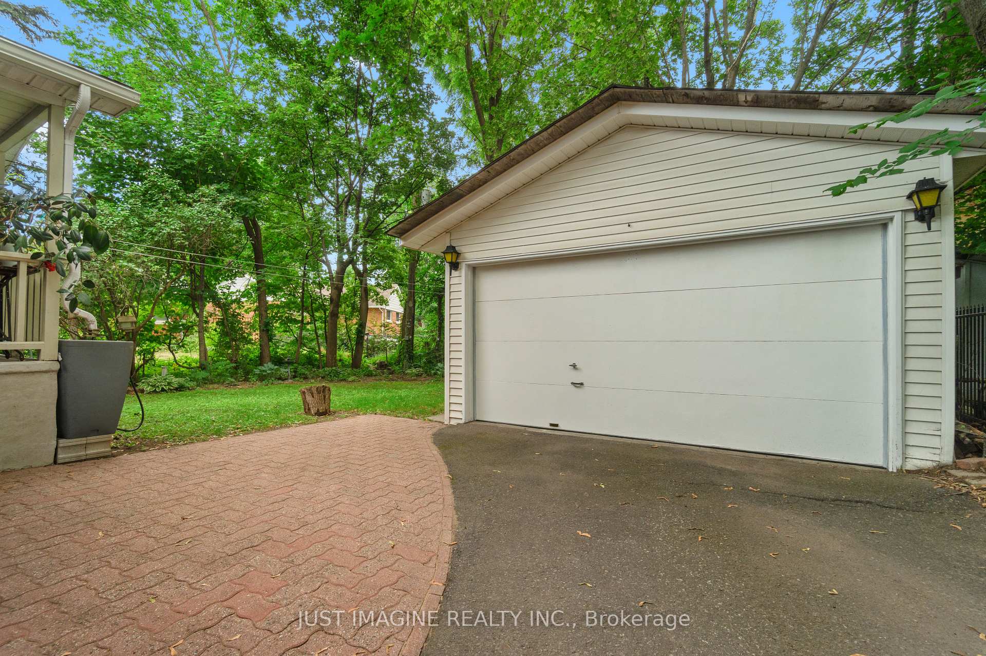Photo 38 of 2124 Knightsbridge Road, Ottawa, Carlingwood — HOMEH