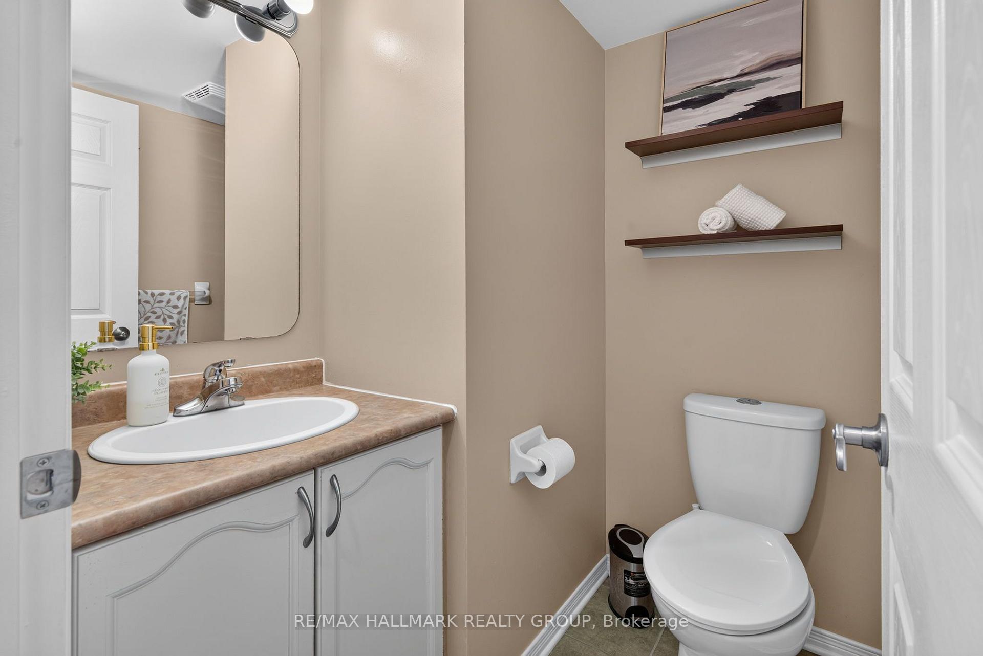 Photo 5 of 63 Palmadeo Drive, Ottawa, Barrhaven - Longfields — HOMEH