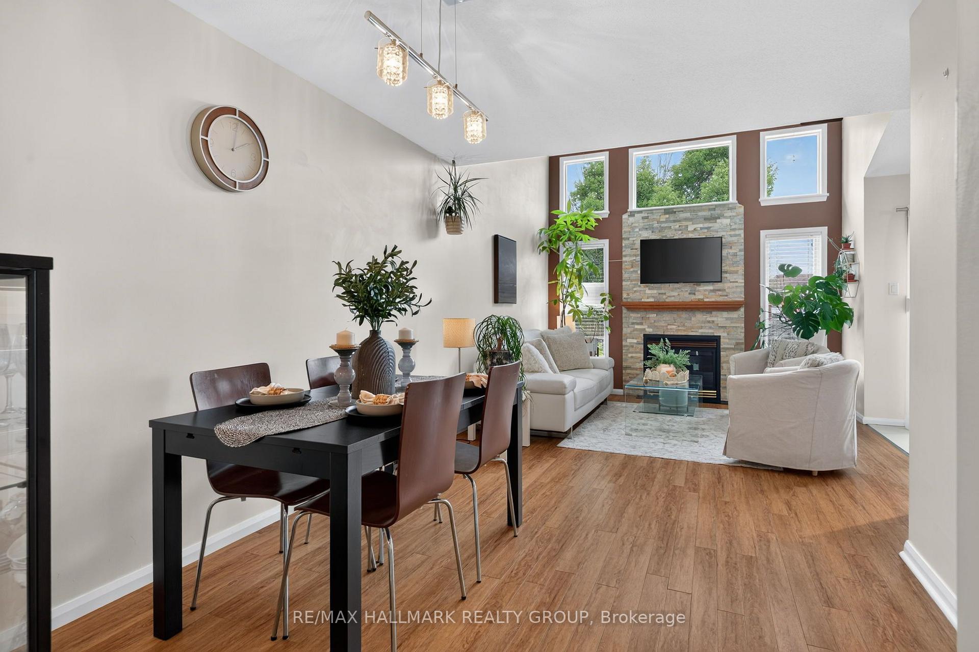 Photo 6 of 63 Palmadeo Drive, Ottawa, Barrhaven - Longfields — HOMEH