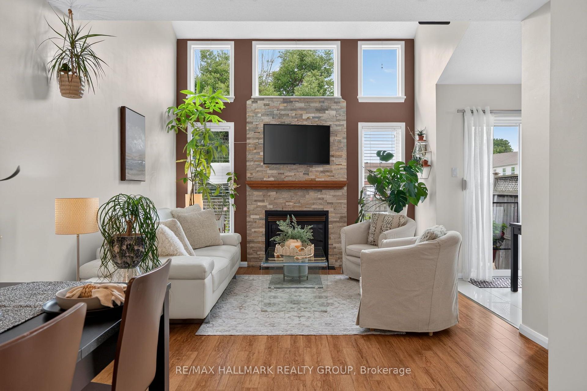 Photo 7 of 63 Palmadeo Drive, Ottawa, Barrhaven - Longfields — HOMEH
