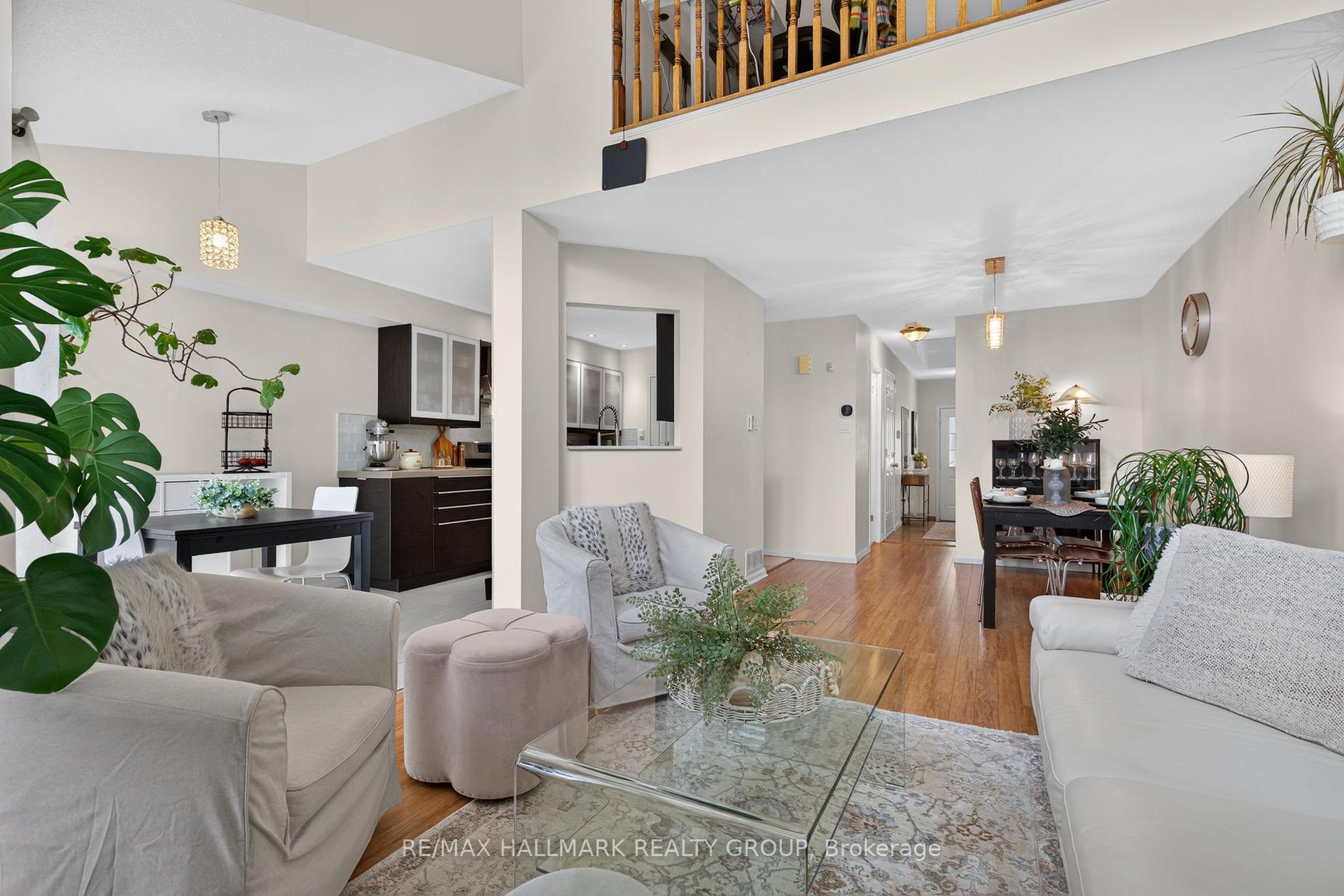 Photo 11 of 63 Palmadeo Drive, Ottawa, Barrhaven - Longfields — HOMEH