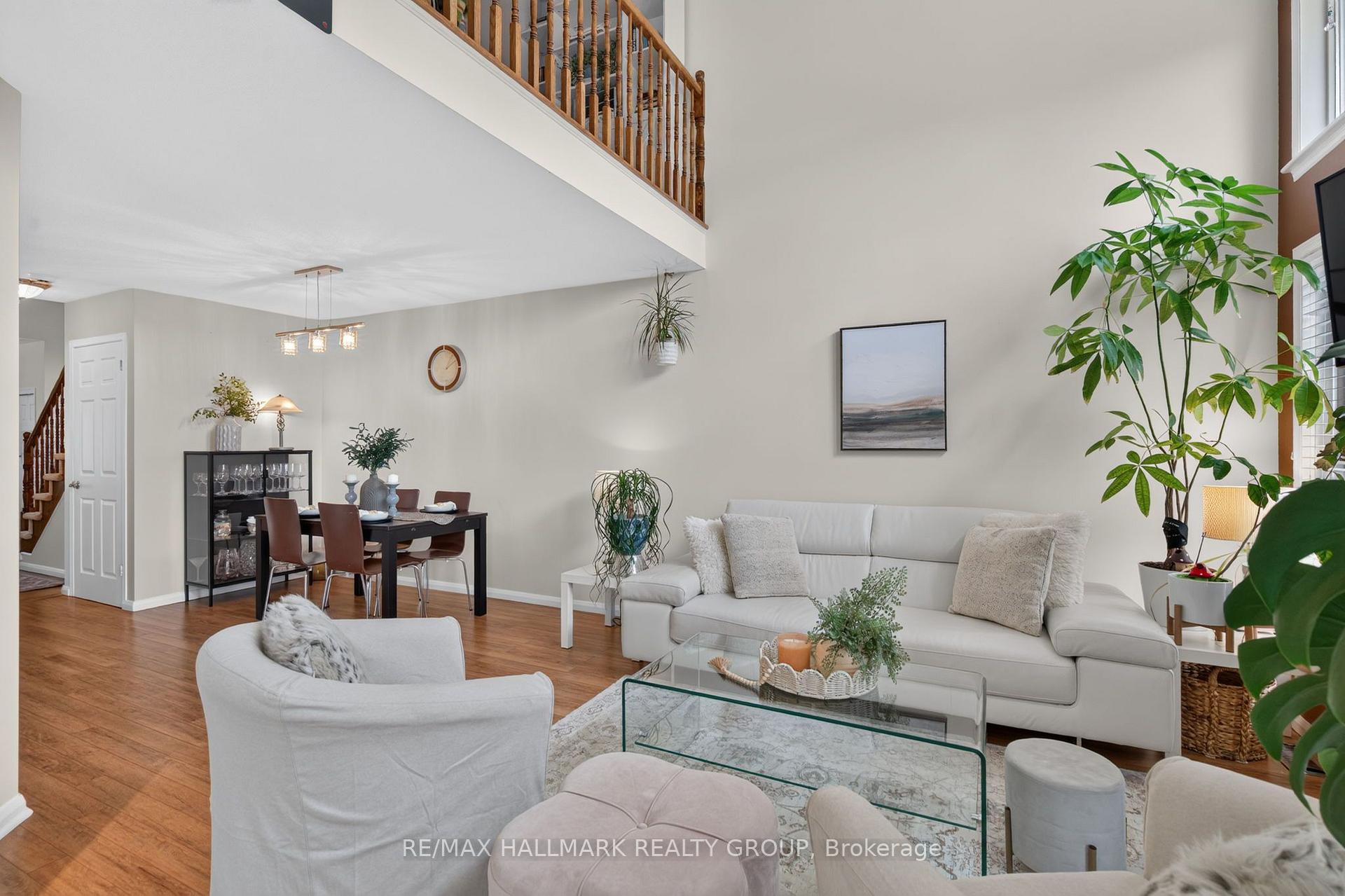 Photo 12 of 63 Palmadeo Drive, Ottawa, Barrhaven - Longfields — HOMEH