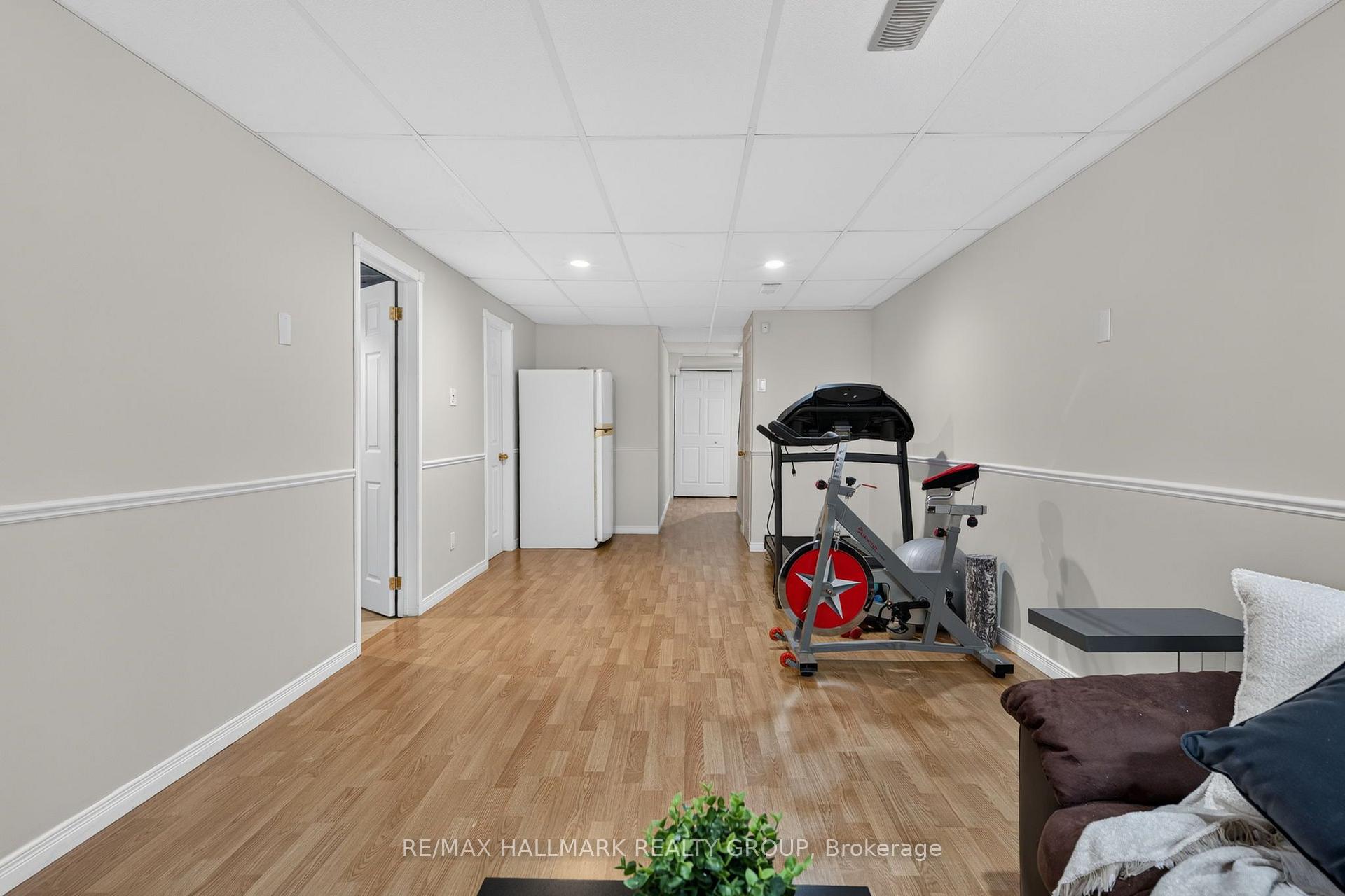 Photo 35 of 63 Palmadeo Drive, Ottawa, Barrhaven - Longfields — HOMEH