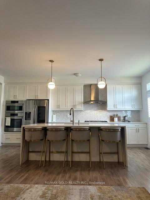 Photo 5 of 1583 Severn Drive, Milton, Bowes — HOMEH