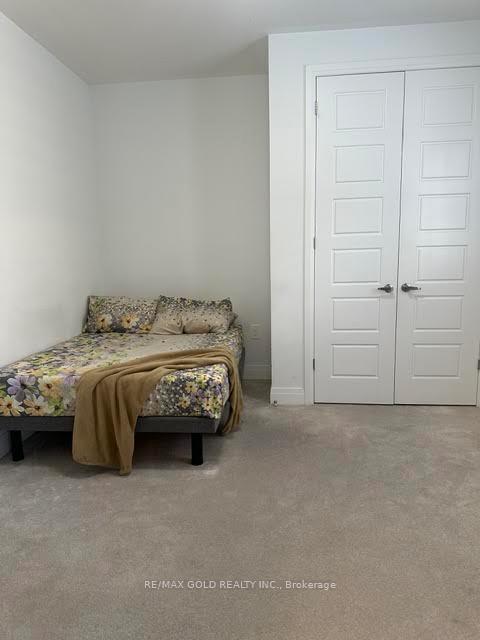 Photo 9 of 1583 Severn Drive, Milton, Bowes — HOMEH