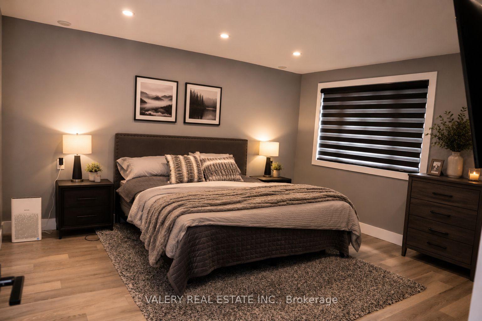 Photo 10 of 33 Chilton Dr., Hamilton, Stoney Creek — HOMEH