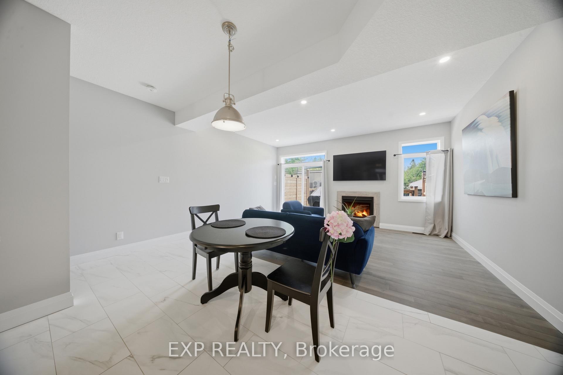 Photo 14 of 107 Stephenson Way, Minto — HOMEH