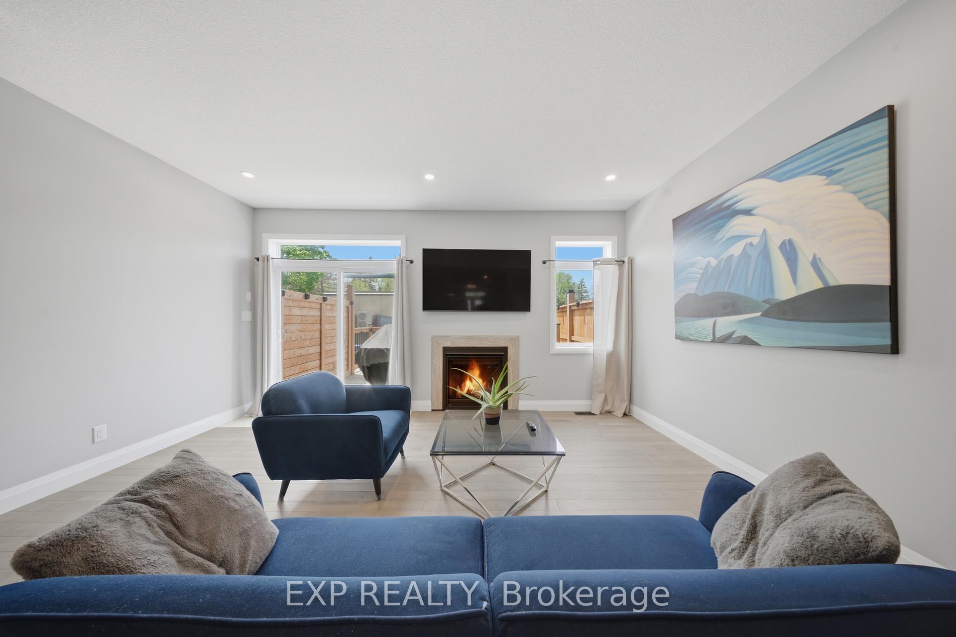Photo 16 of 107 Stephenson Way, Minto — HOMEH