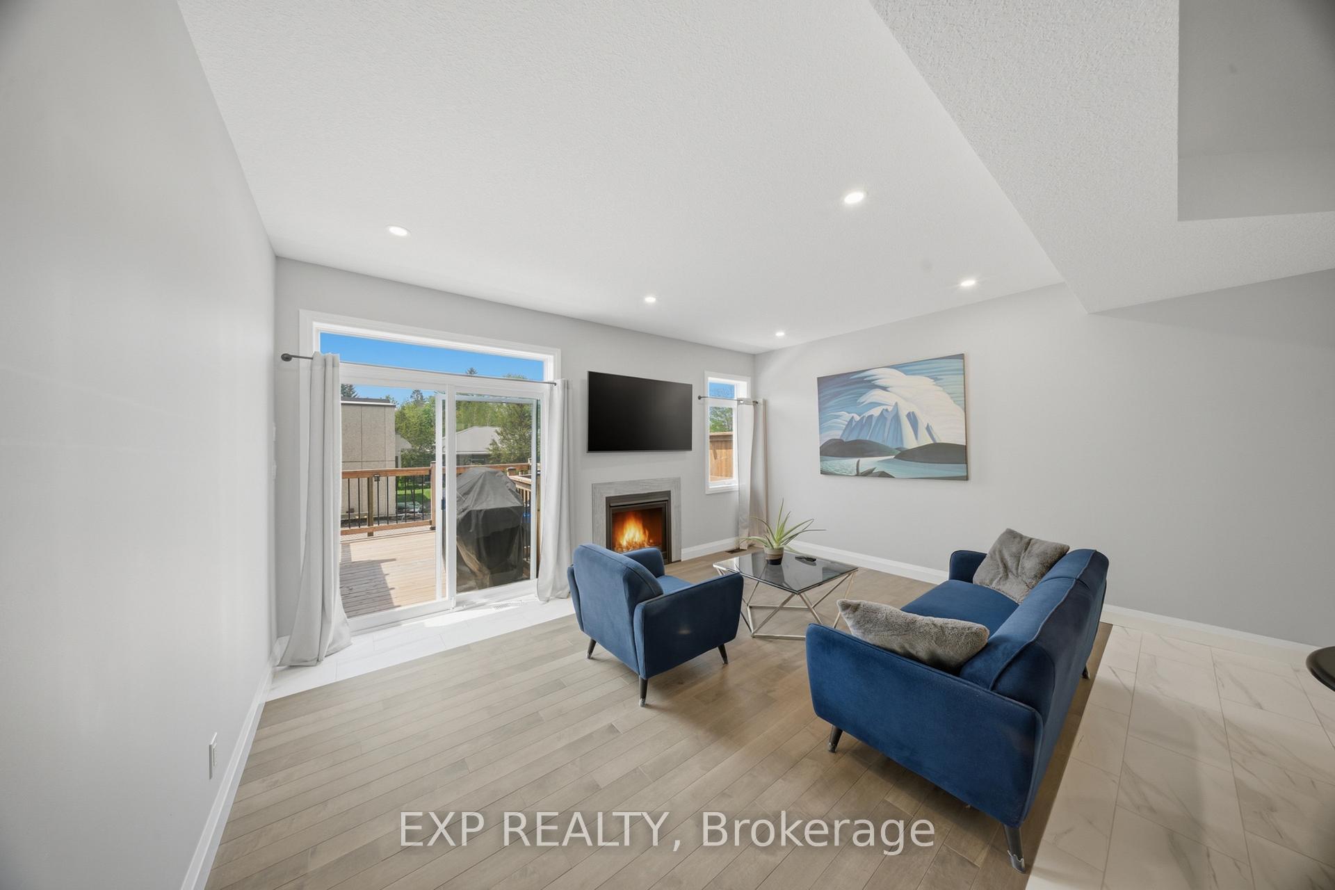 Photo 20 of 107 Stephenson Way, Minto — HOMEH