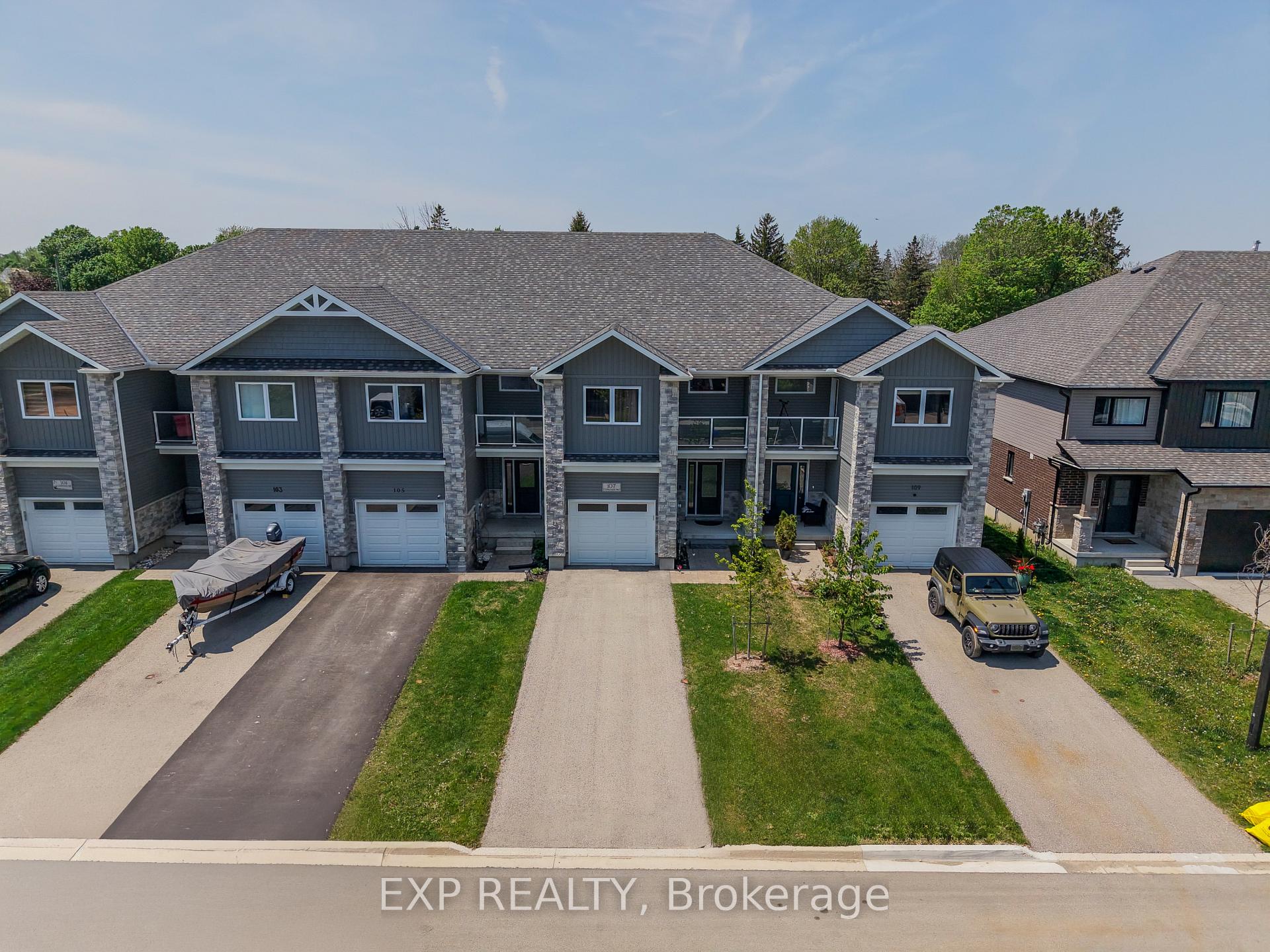 Photo 36 of 107 Stephenson Way, Minto — HOMEH
