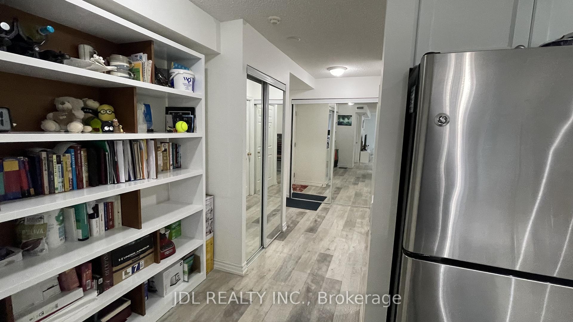 Photo 5 of Unit 310, 761 Bay Street, Toronto, Bay Street Corridor — HOMEH