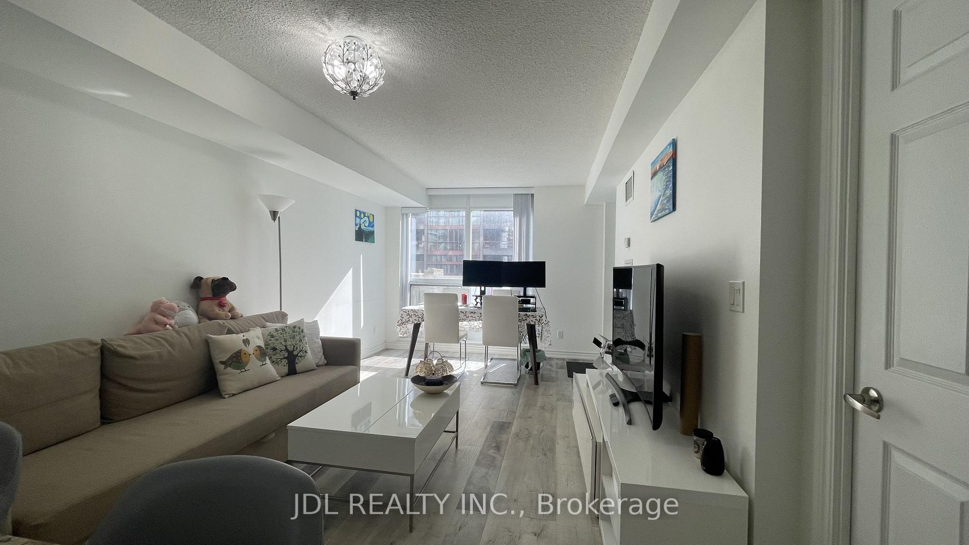 Photo 6 of Unit 310, 761 Bay Street, Toronto, Bay Street Corridor — HOMEH