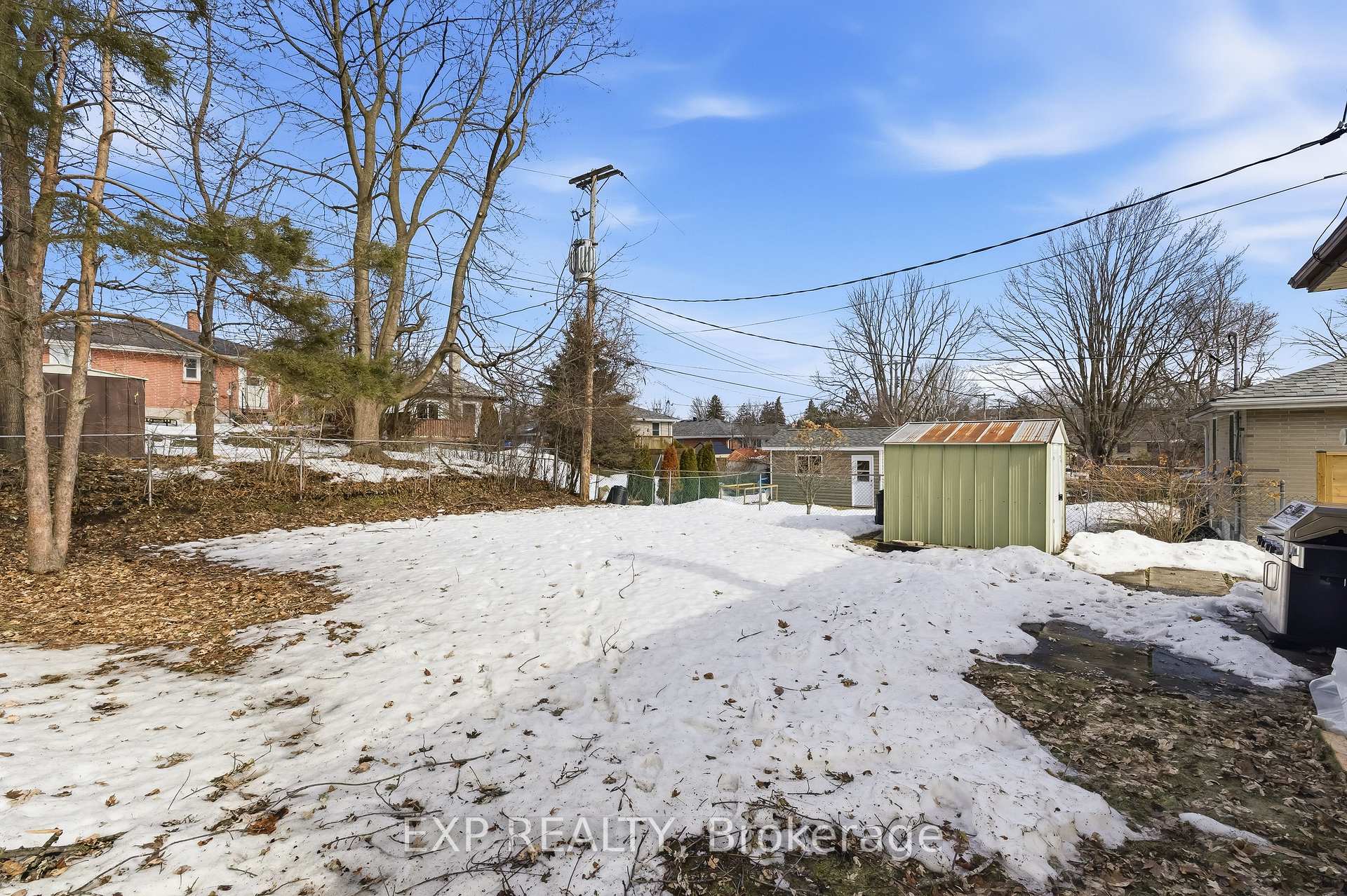 Photo 33 of 198 Shelbourne Street, Peterborough, Northcrest Ward 5 — HOMEH