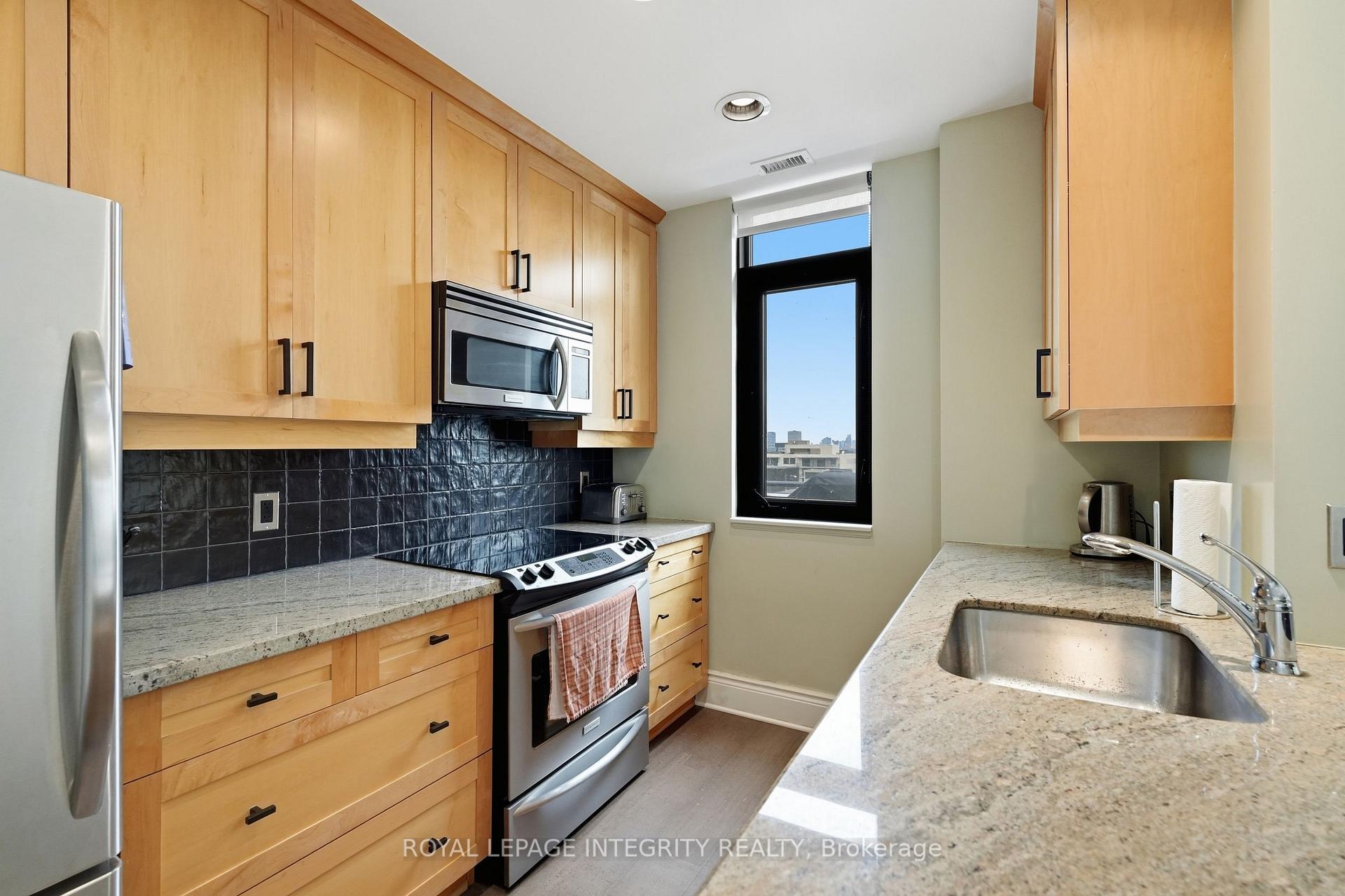 Photo 10 of Unit 802, 420 Berkley Avenue, Ottawa, Westboro West — HOMEH