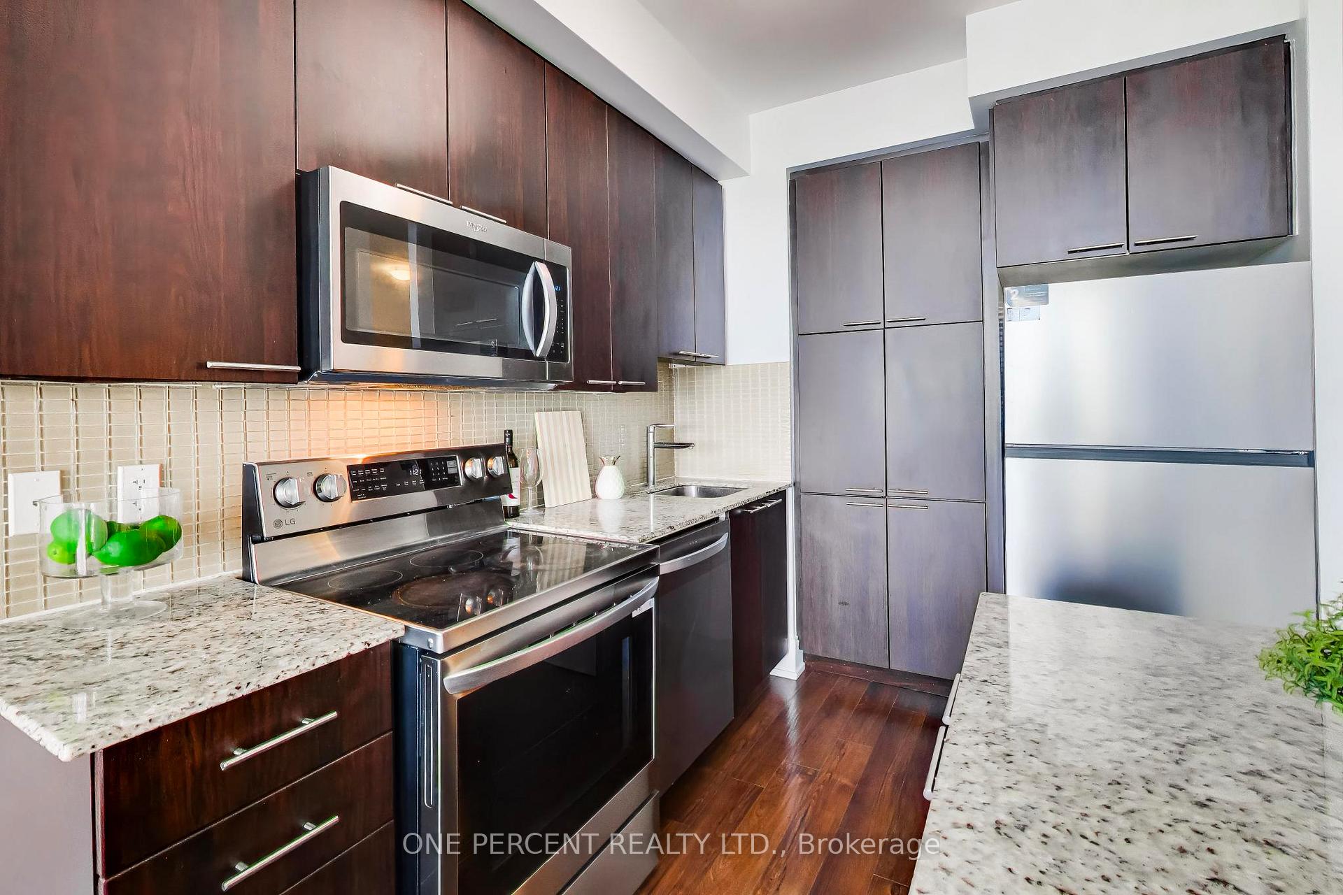 Photo 6 of Unit 2606, 15 Viking Lane, Etobicoke, Islington-City Centre West — HOMEH