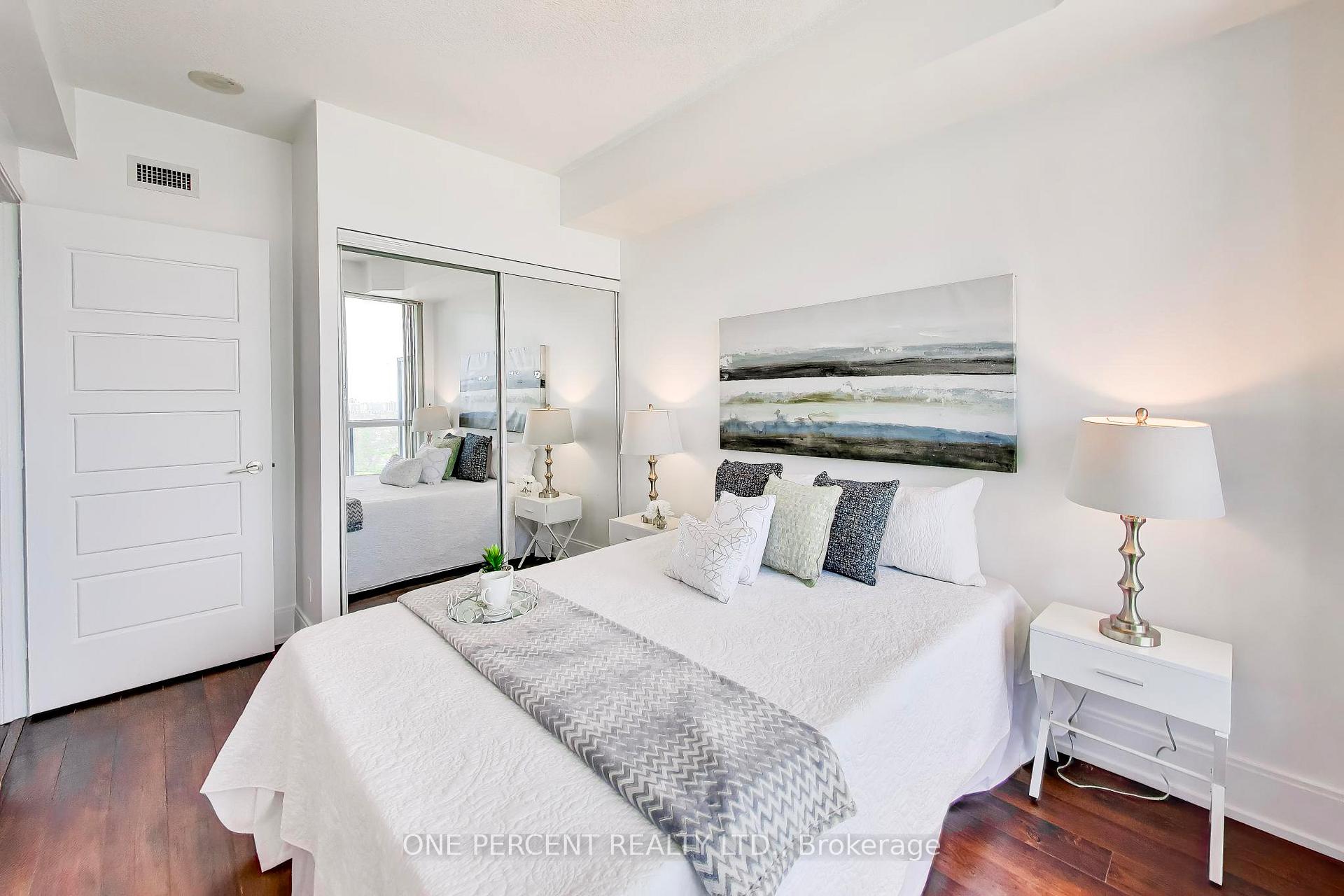 Photo 12 of Unit 2606, 15 Viking Lane, Etobicoke, Islington-City Centre West — HOMEH
