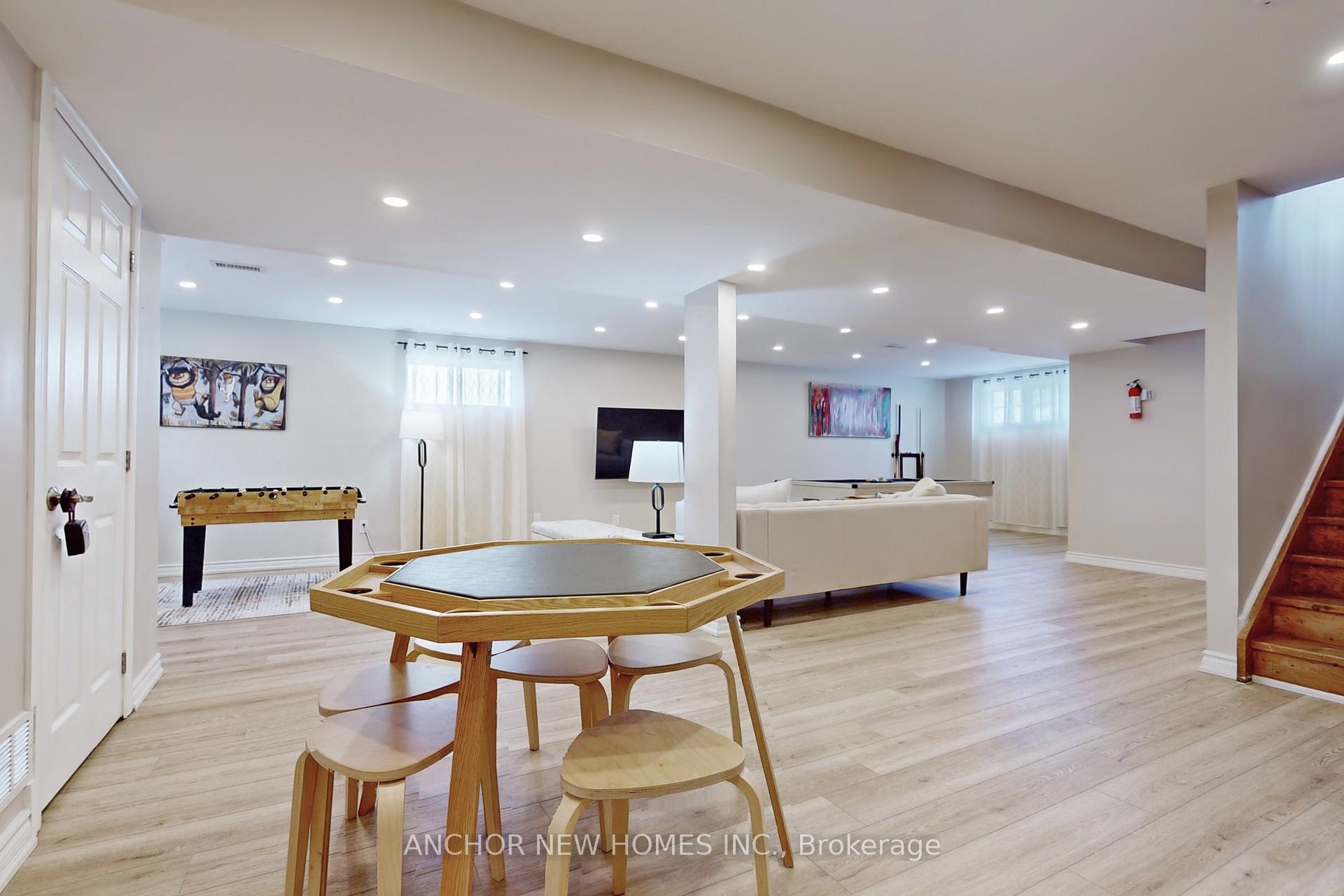 Photo 10 of 80 Moores Beach Road, Georgina, Pefferlaw — HOMEH