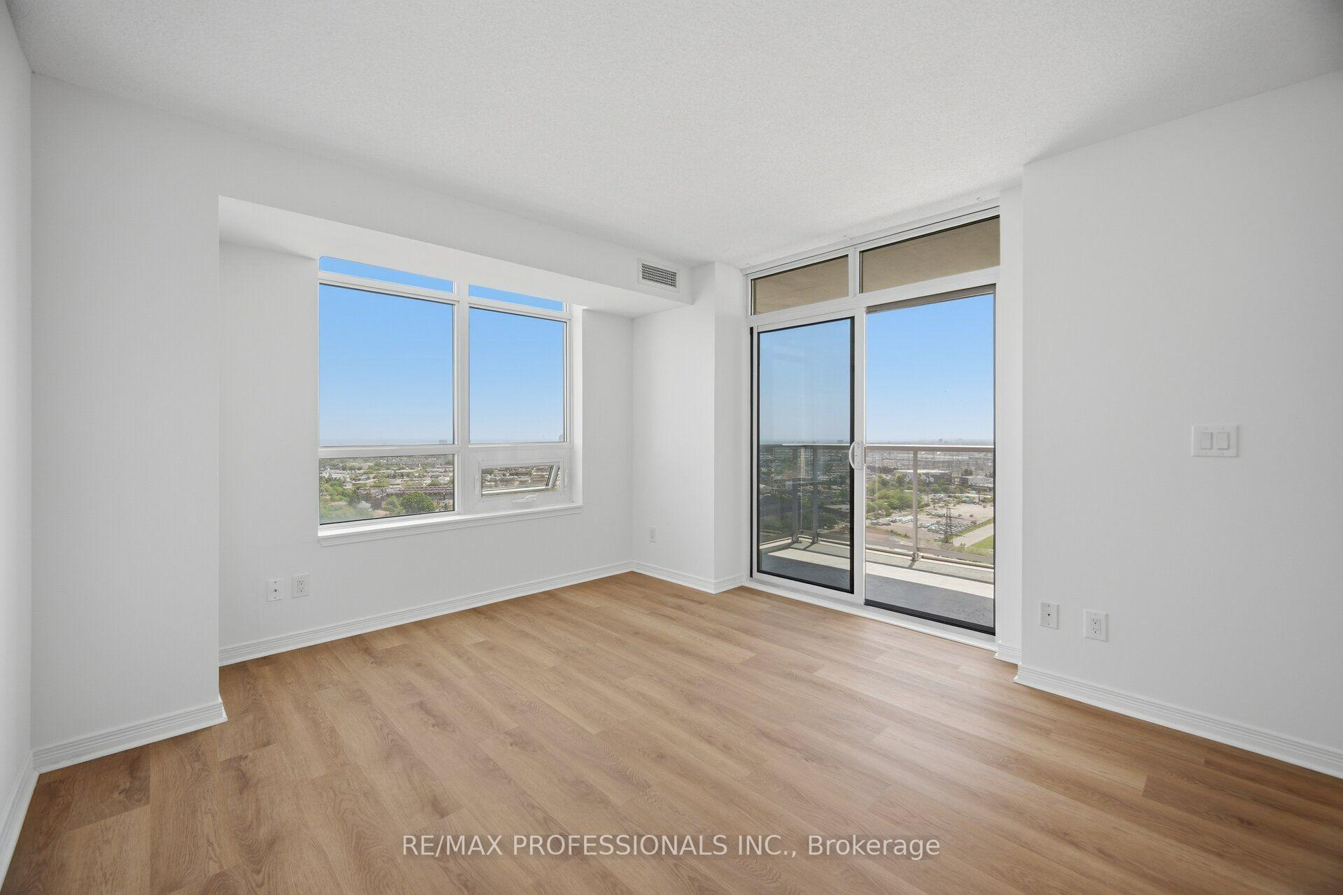 Photo 35 of Unit 2407, 3 Michael Power Place, Etobicoke, Islington-City Centre West — HOMEH
