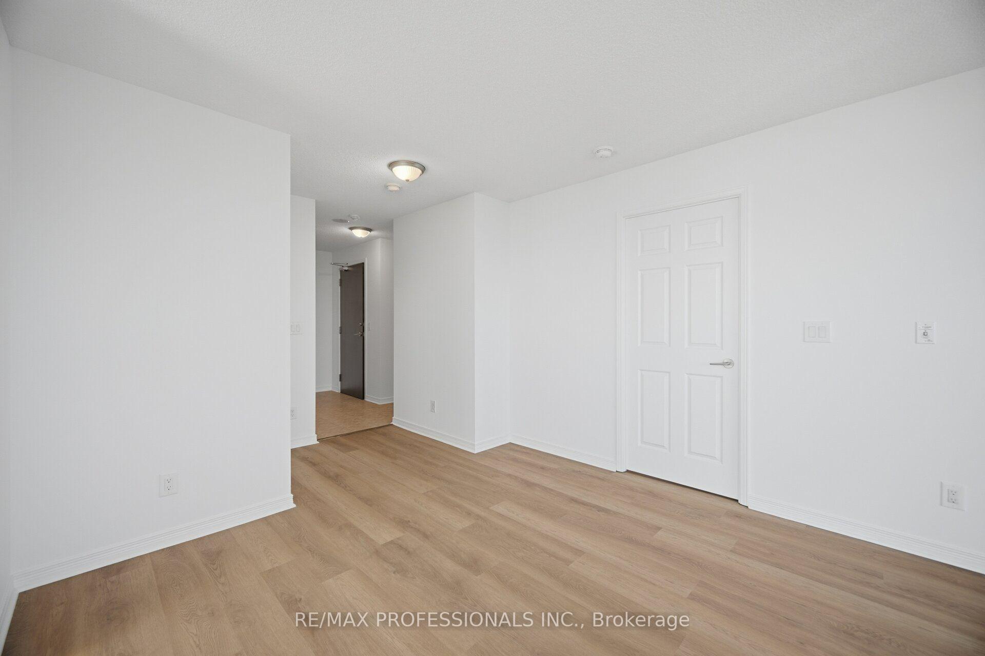 Photo 38 of Unit 2407, 3 Michael Power Place, Etobicoke, Islington-City Centre West — HOMEH