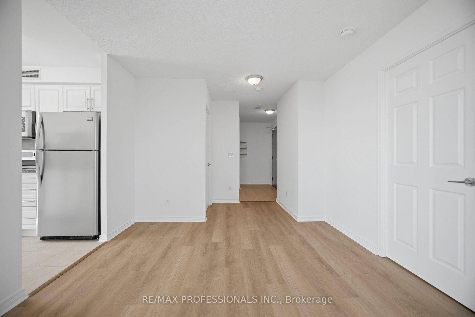 Photo 39 of Unit 2407, 3 Michael Power Place, Etobicoke, Islington-City Centre West — HOMEH