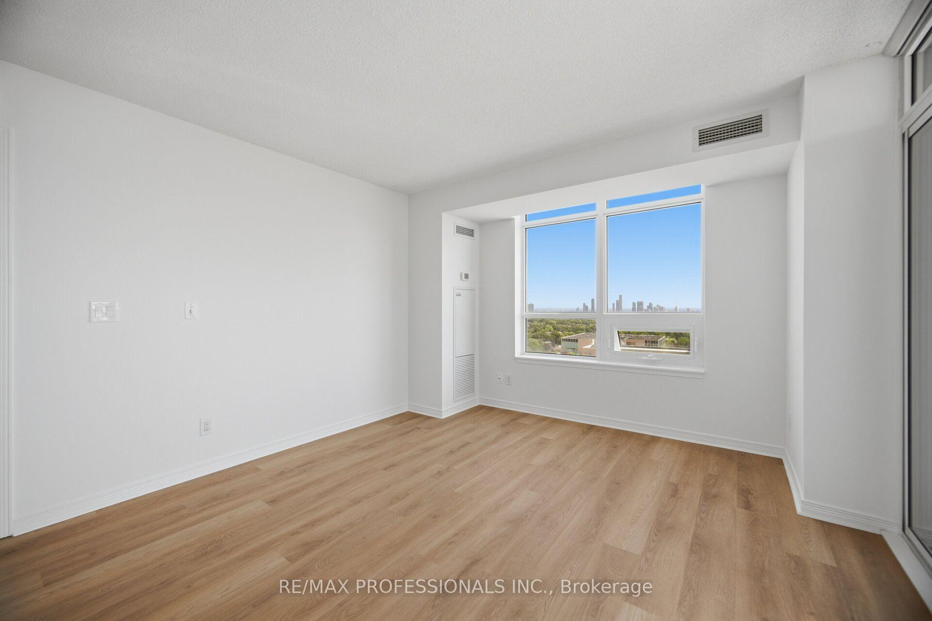 Photo 41 of Unit 2407, 3 Michael Power Place, Etobicoke, Islington-City Centre West — HOMEH