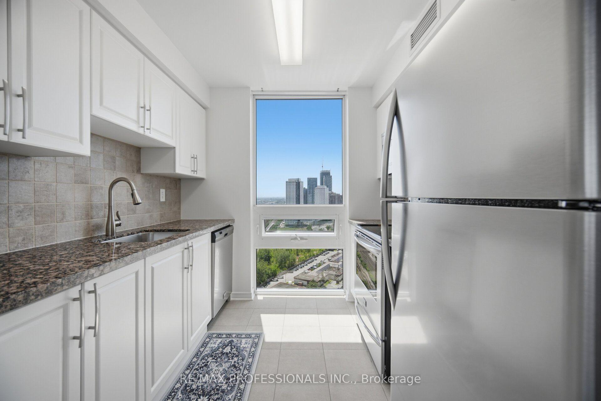 Photo 6 of Unit 2407, 3 Michael Power Place, Etobicoke, Islington-City Centre West — HOMEH