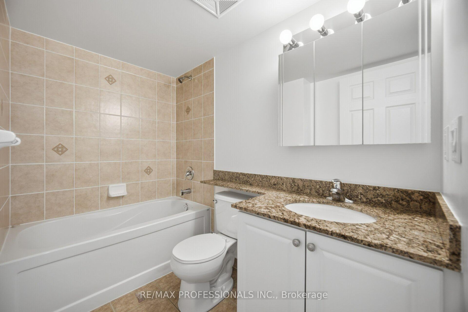Photo 9 of Unit 2407, 3 Michael Power Place, Etobicoke, Islington-City Centre West — HOMEH