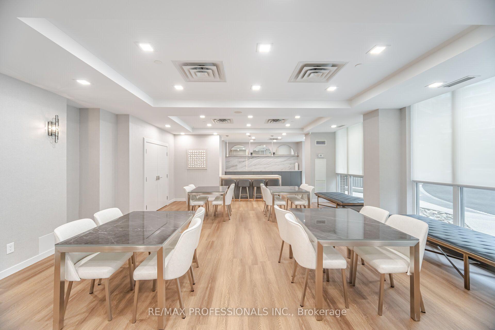 Photo 24 of Unit 2407, 3 Michael Power Place, Etobicoke, Islington-City Centre West — HOMEH