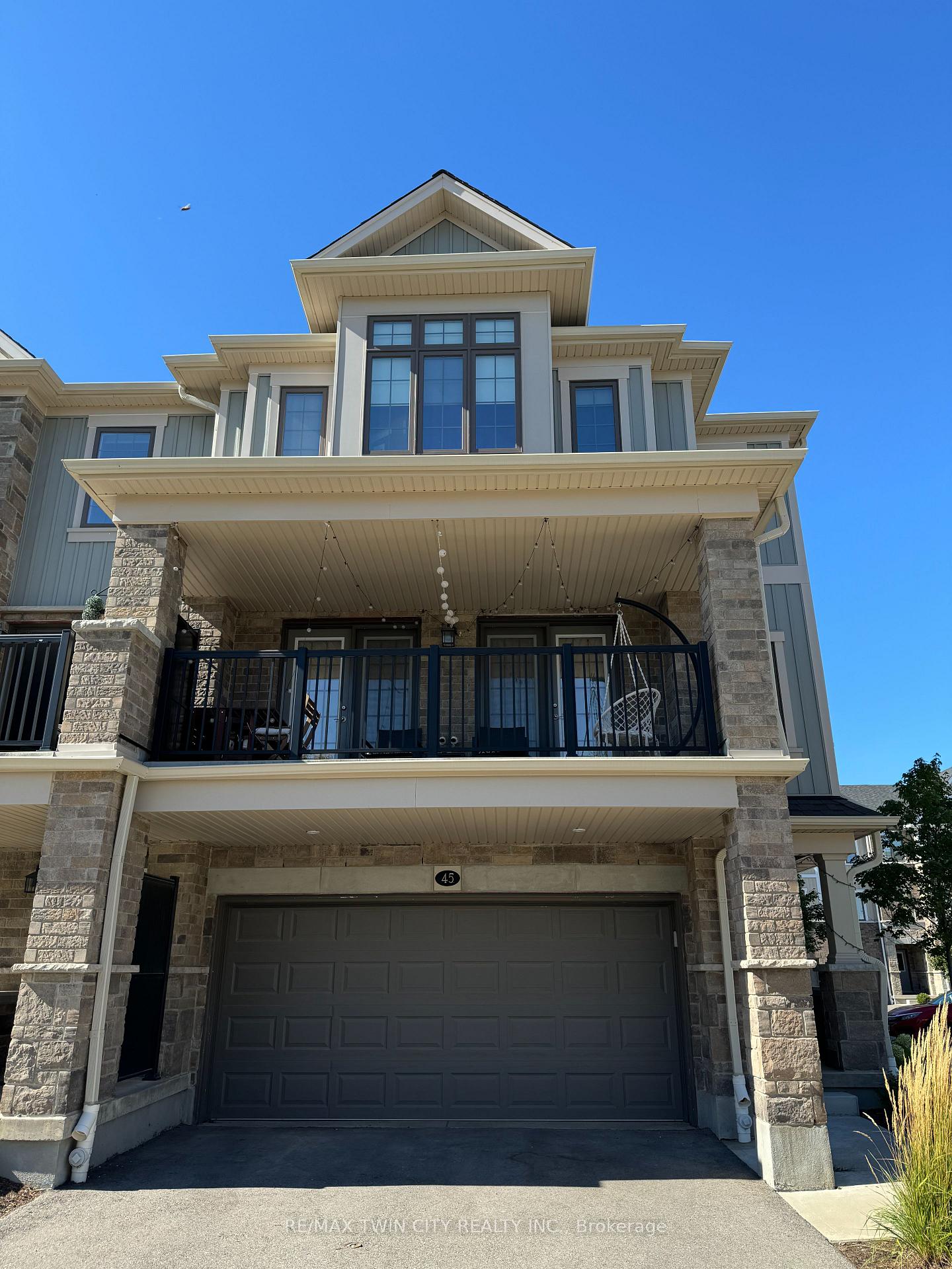 Photo 1 of 45 Bank Swallow Crescent, Kitchener, Doon South — HOMEH