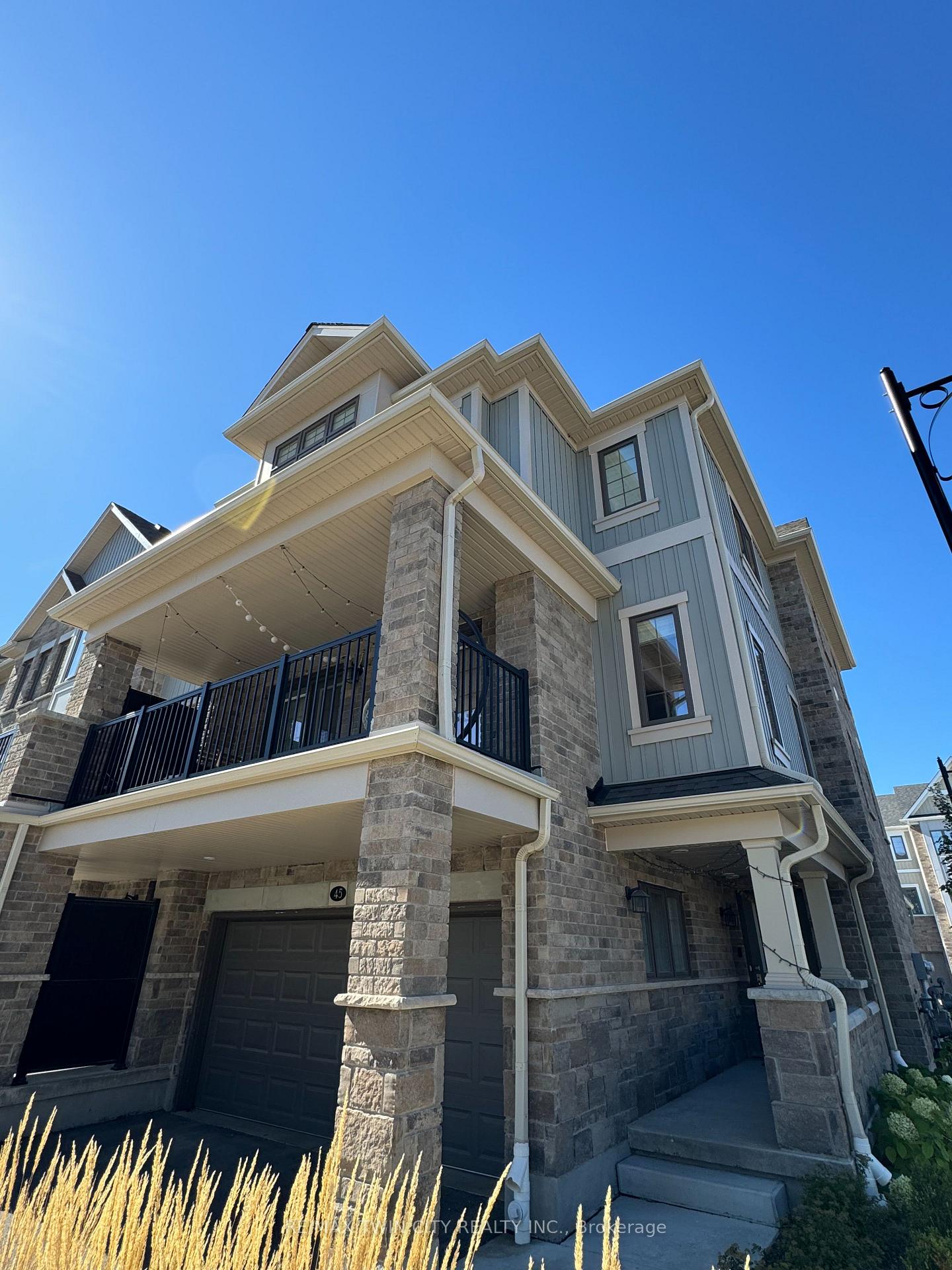 Photo 2 of 45 Bank Swallow Crescent, Kitchener, Doon South — HOMEH