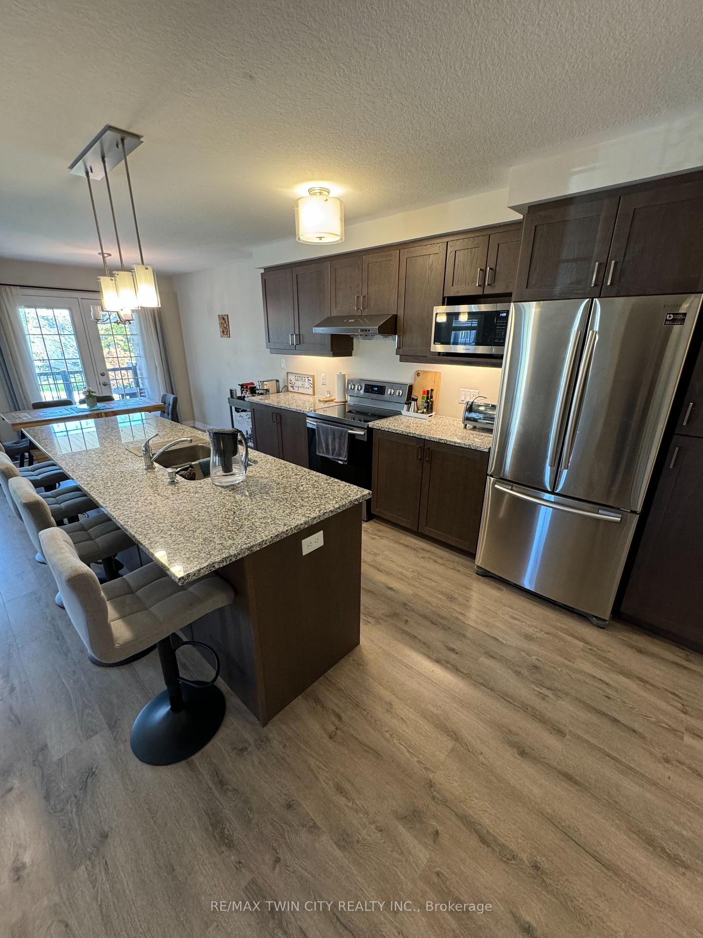 Photo 9 of 45 Bank Swallow Crescent, Kitchener, Doon South — HOMEH