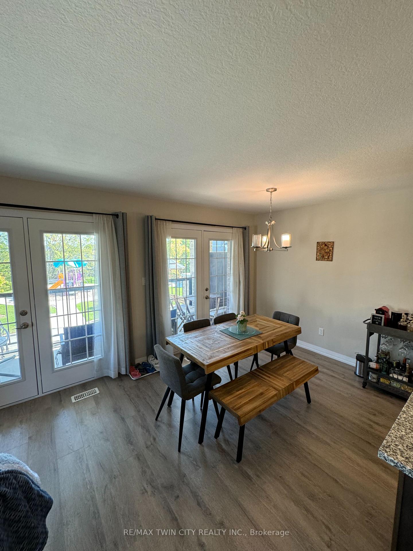 Photo 12 of 45 Bank Swallow Crescent, Kitchener, Doon South — HOMEH