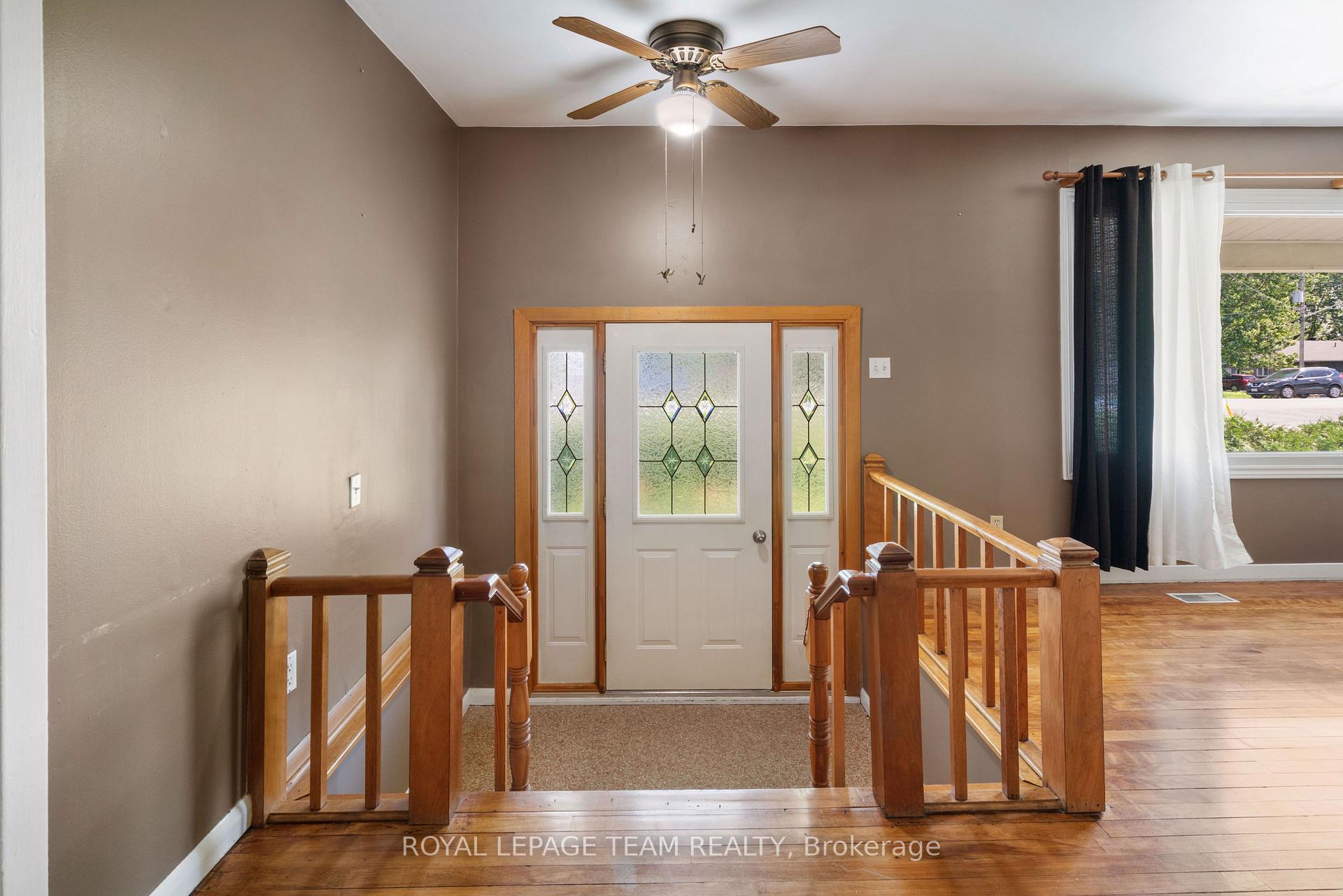 Photo 5 of 12029 Main Street, North Dundas, North Dundas (Winchester) Twp — HOMEH