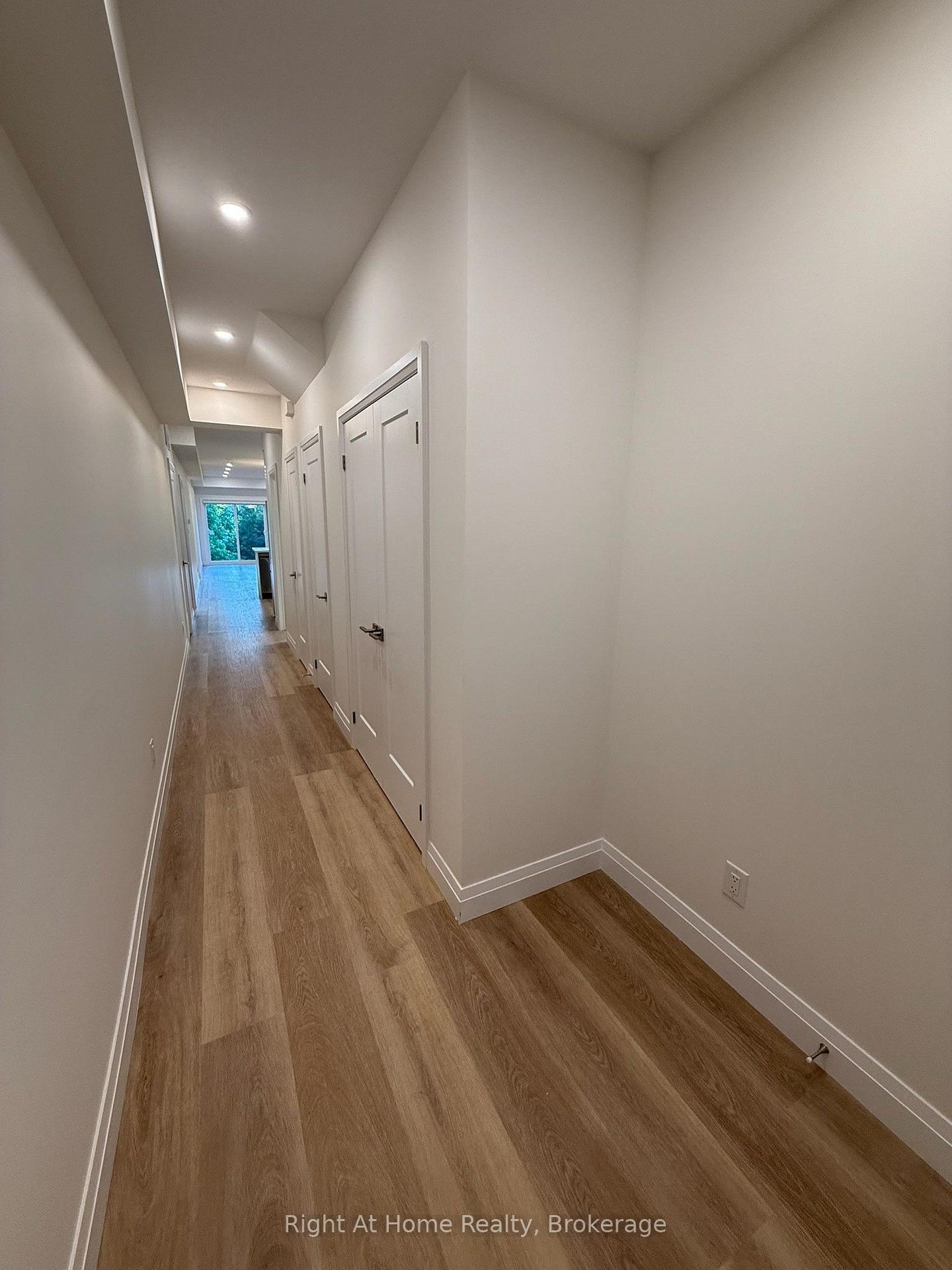 Photo 9 of 576B Guelph Street, Kitchener, Uptown Waterloo/North Ward — HOMEH
