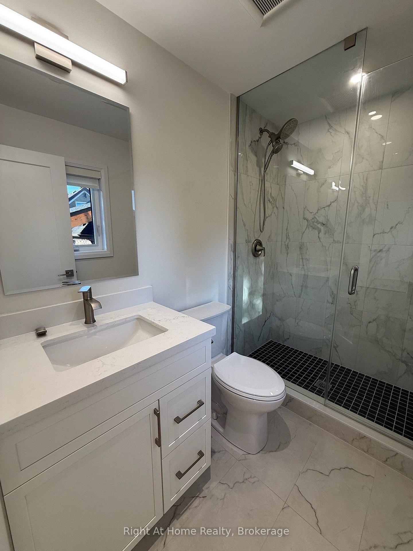 Photo 18 of 576B Guelph Street, Kitchener, Uptown Waterloo/North Ward — HOMEH