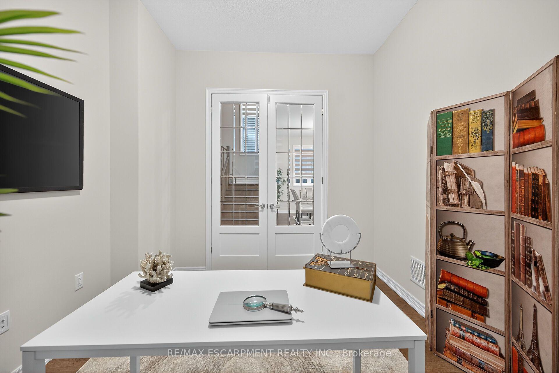 Photo 10 of 67 Starfire Crescent, Hamilton, Fruitland — HOMEH