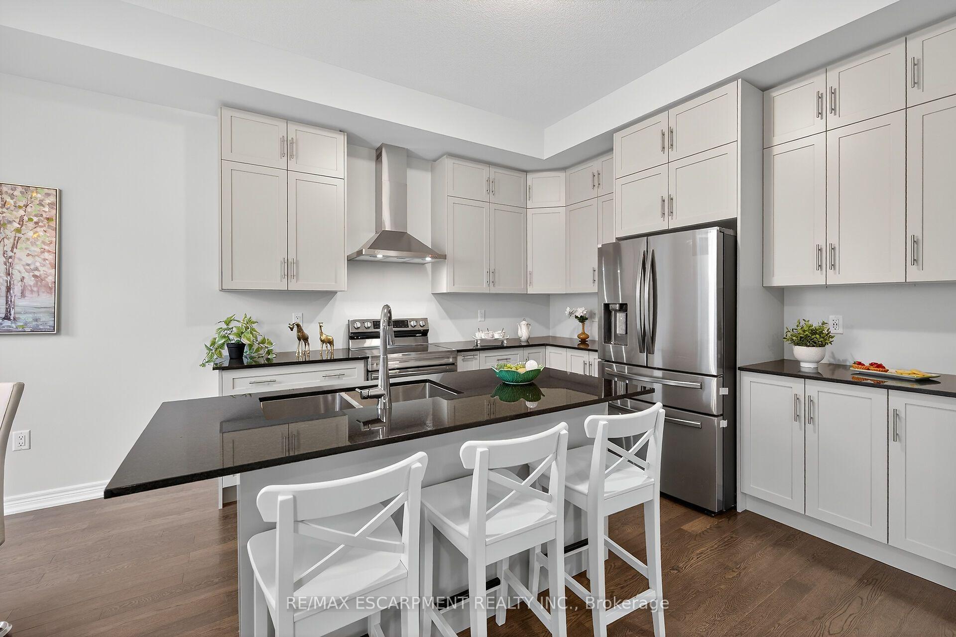 Photo 13 of 67 Starfire Crescent, Hamilton, Fruitland — HOMEH