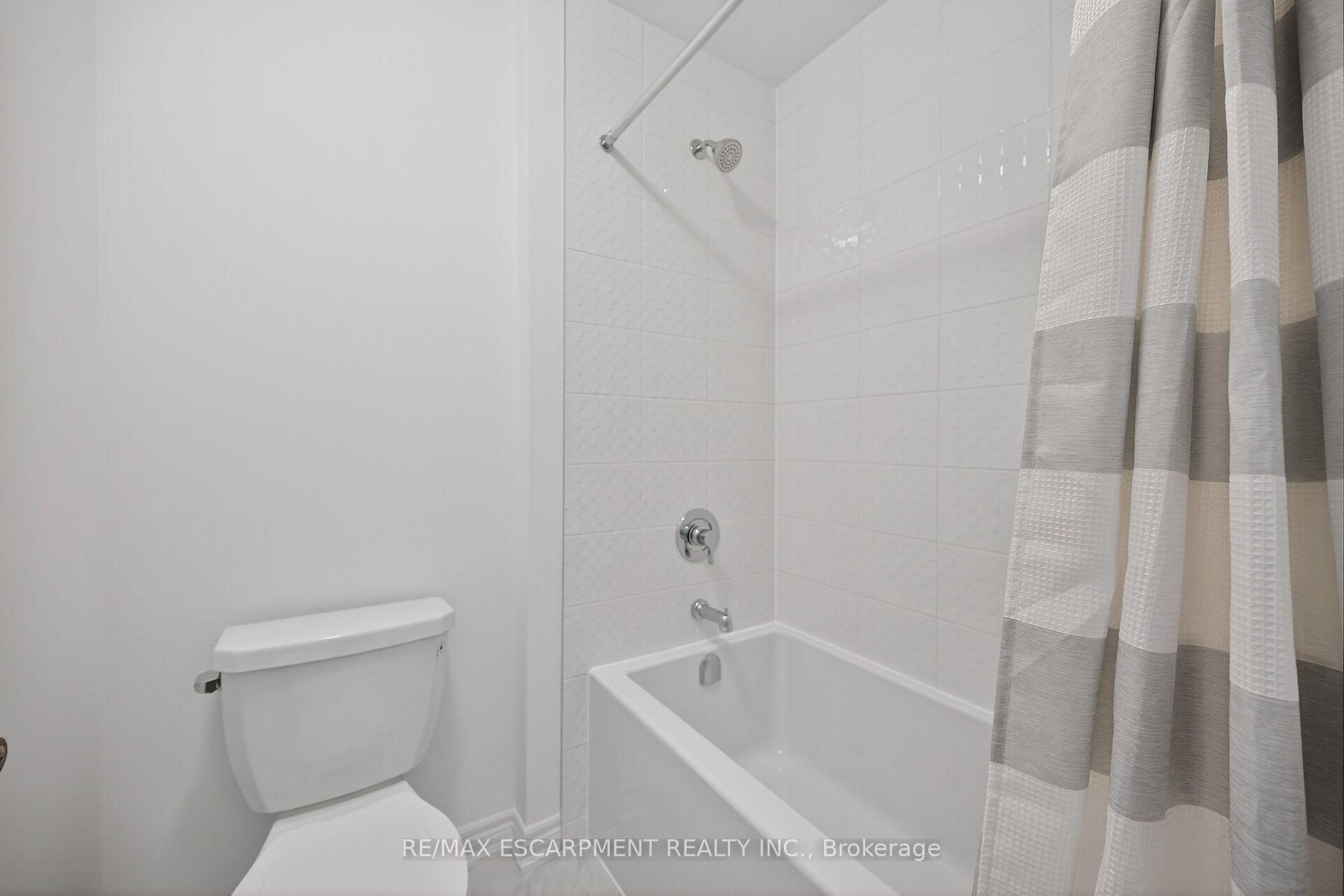 Photo 42 of 67 Starfire Crescent, Hamilton, Fruitland — HOMEH