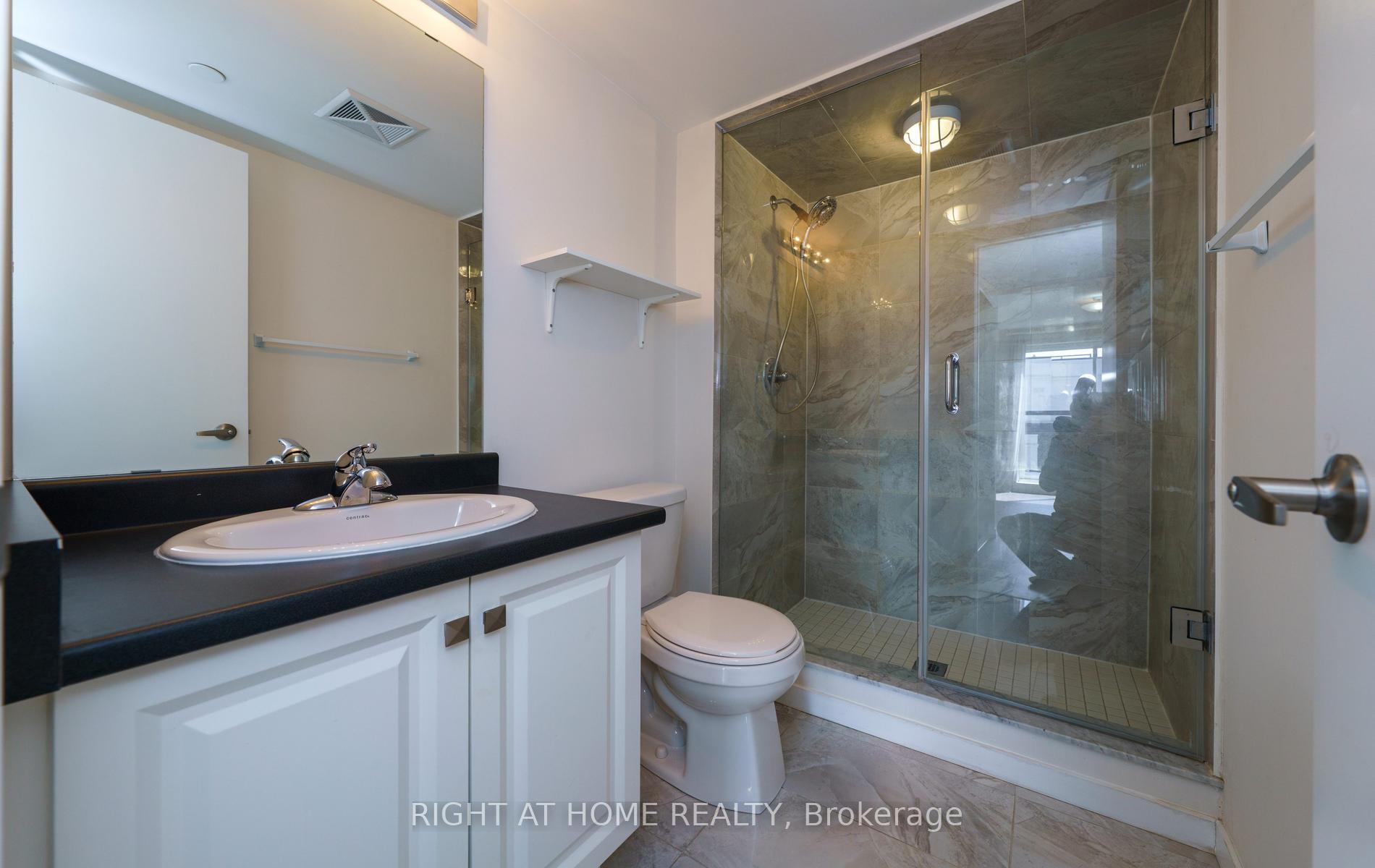 Photo 15 of Unit 34, 200 Alex Gardner Circle, Aurora, Aurora Heights — HOMEH