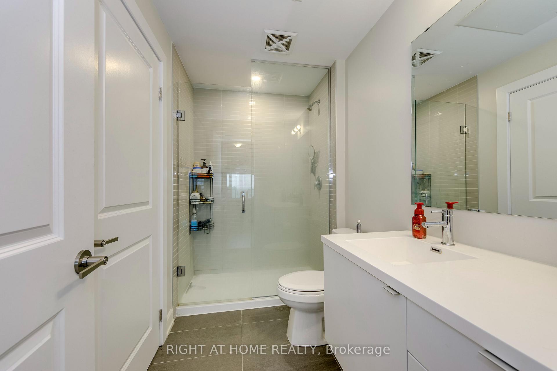 Photo 21 of Unit 521, 3200 William Coltson Avenue, Oakville, Joshua Meadows — HOMEH