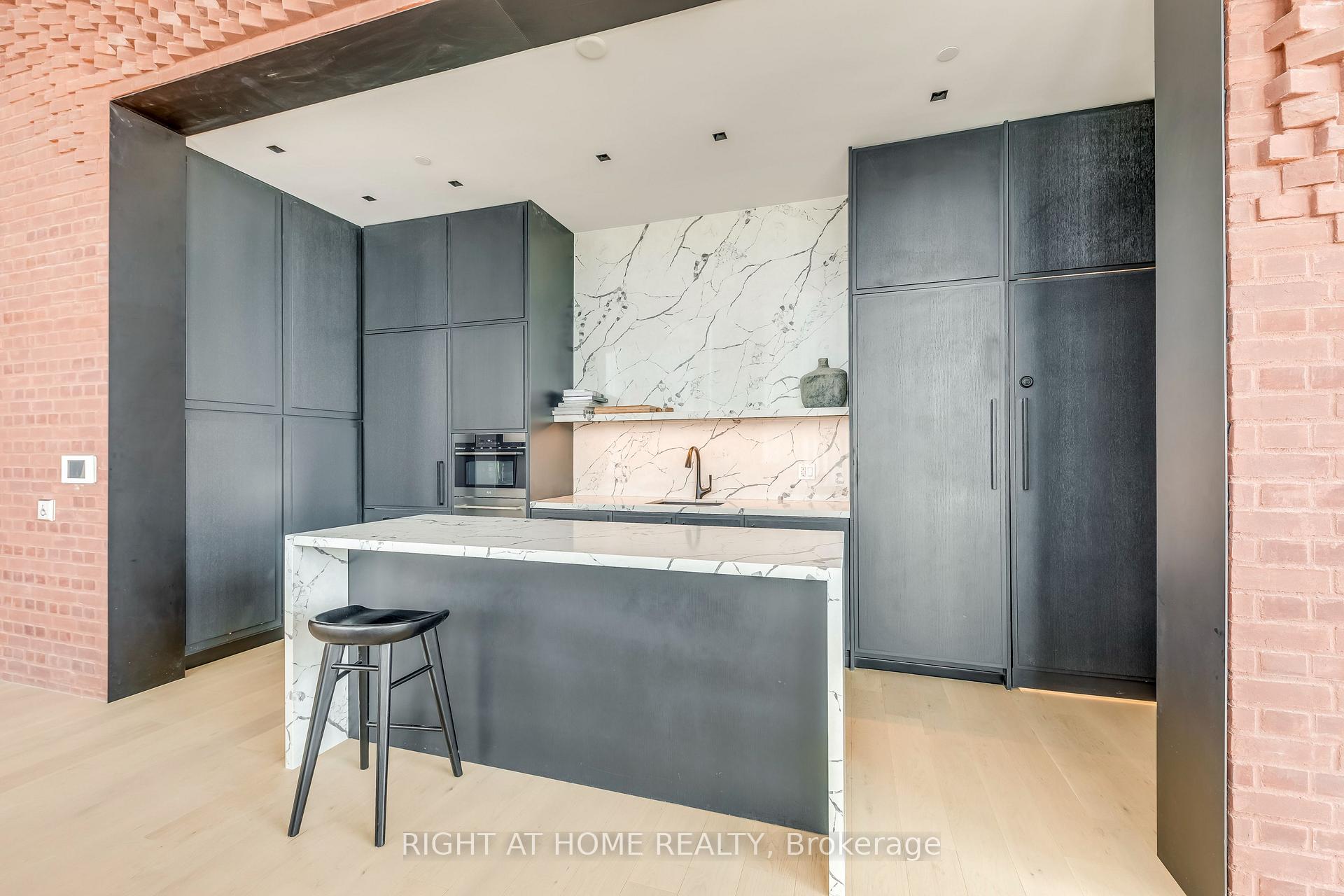 Photo 30 of Unit 521, 3200 William Coltson Avenue, Oakville, Joshua Meadows — HOMEH