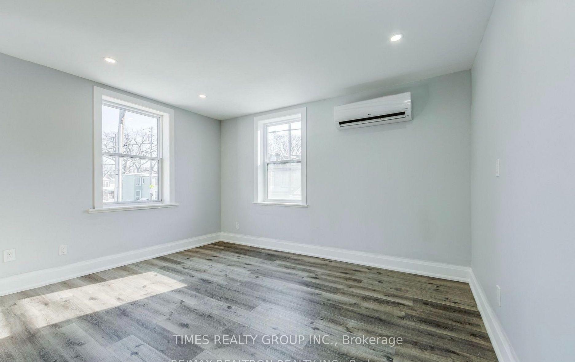 Photo 3 of Unit 5, 1480 Dundas Street E, Toronto, South Riverdale — HOMEH