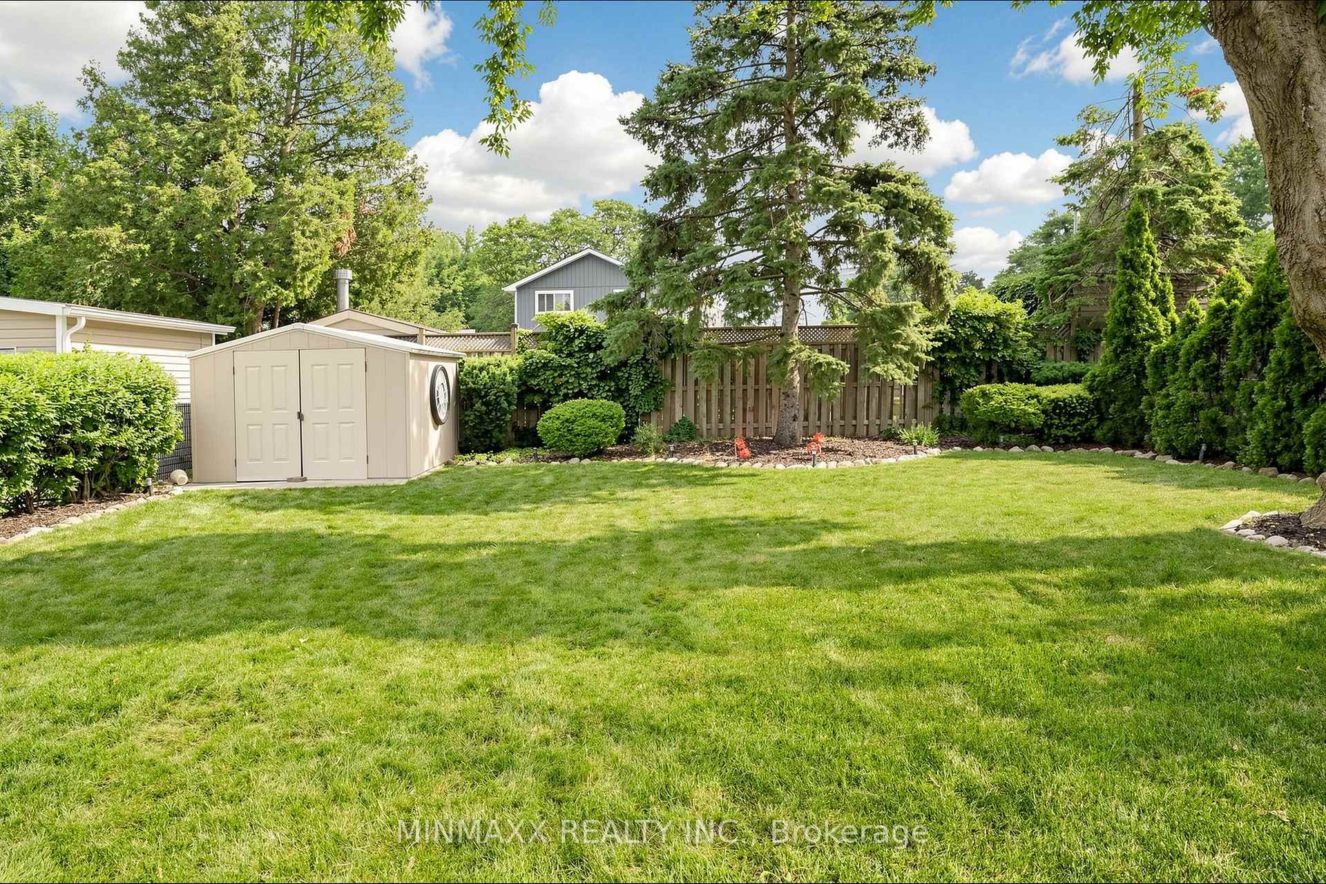 Photo 49 of 588 Strathcona Court, Milton, Dorset Park — HOMEH