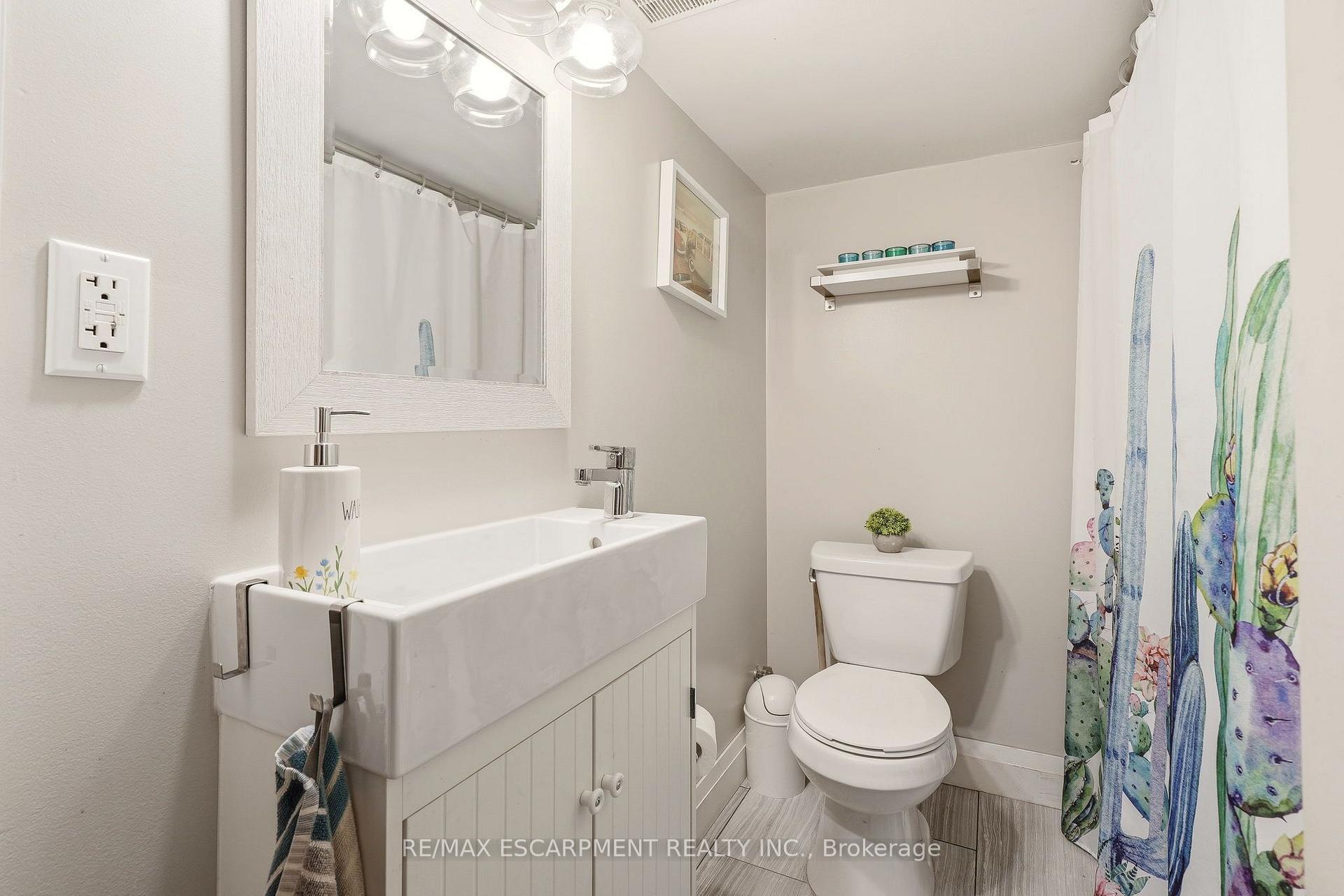Photo 36 of 92 Province Street, Hamilton, Delta — HOMEH